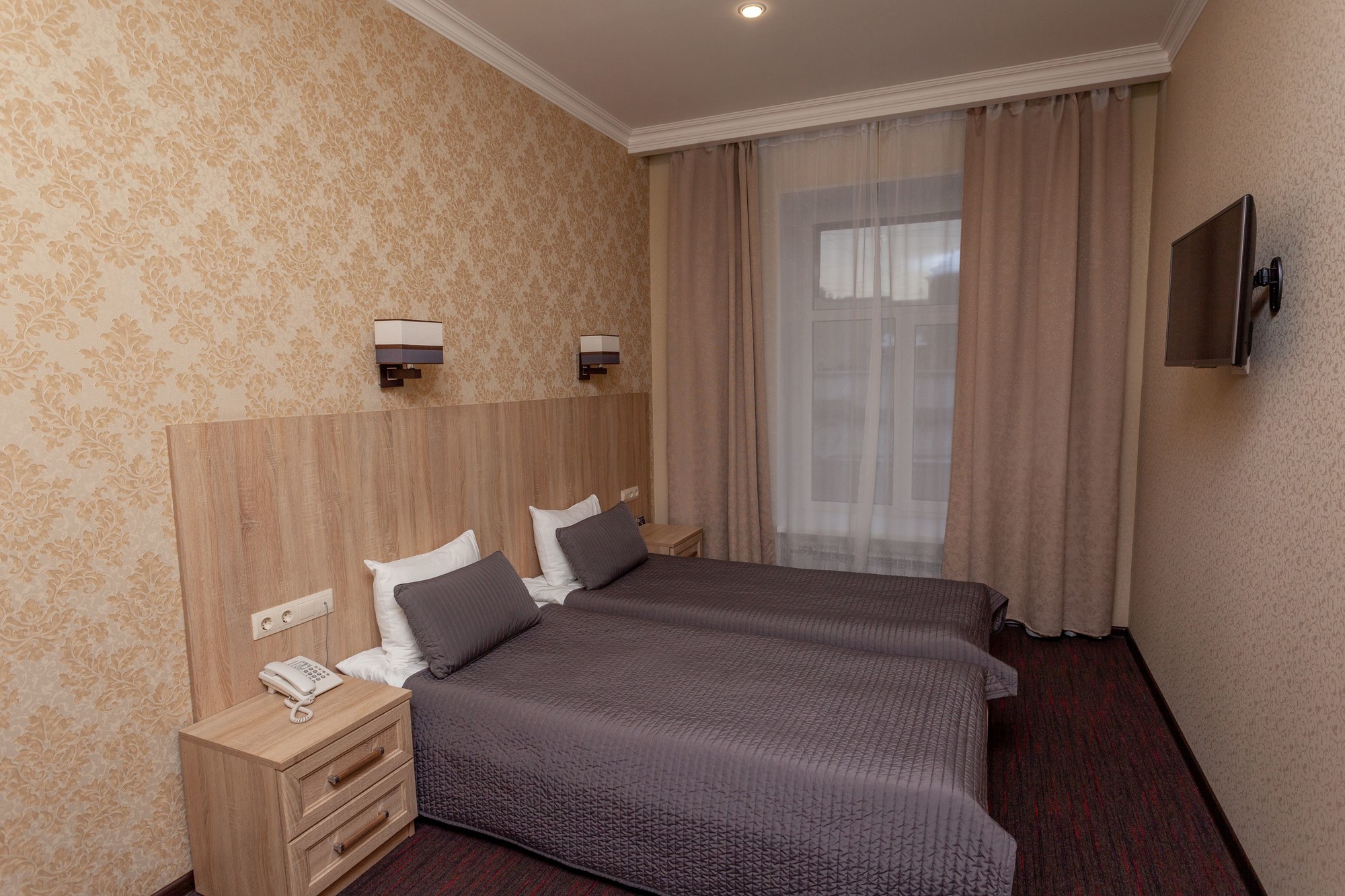 Kravt Hotel