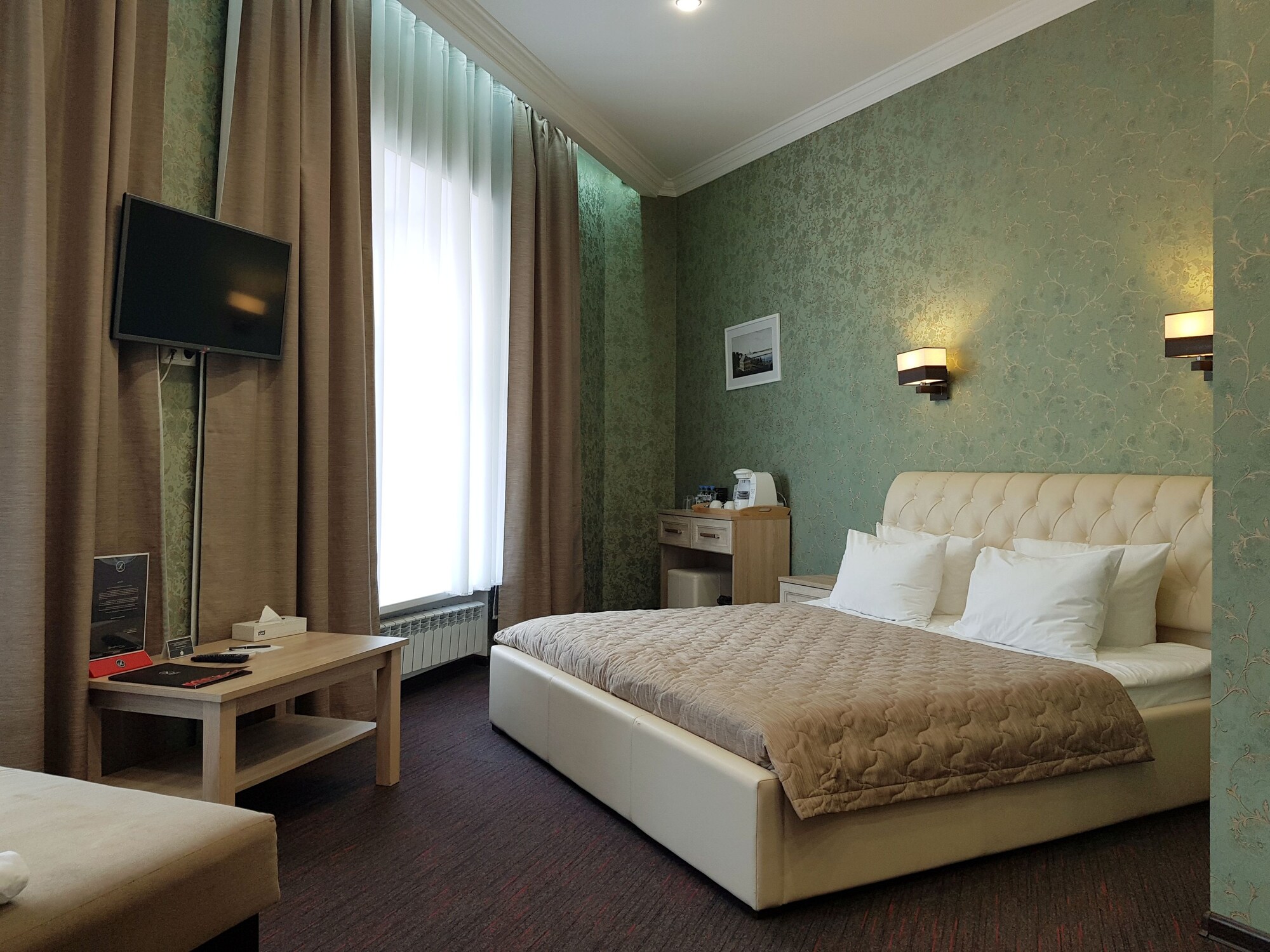 Kravt Hotel