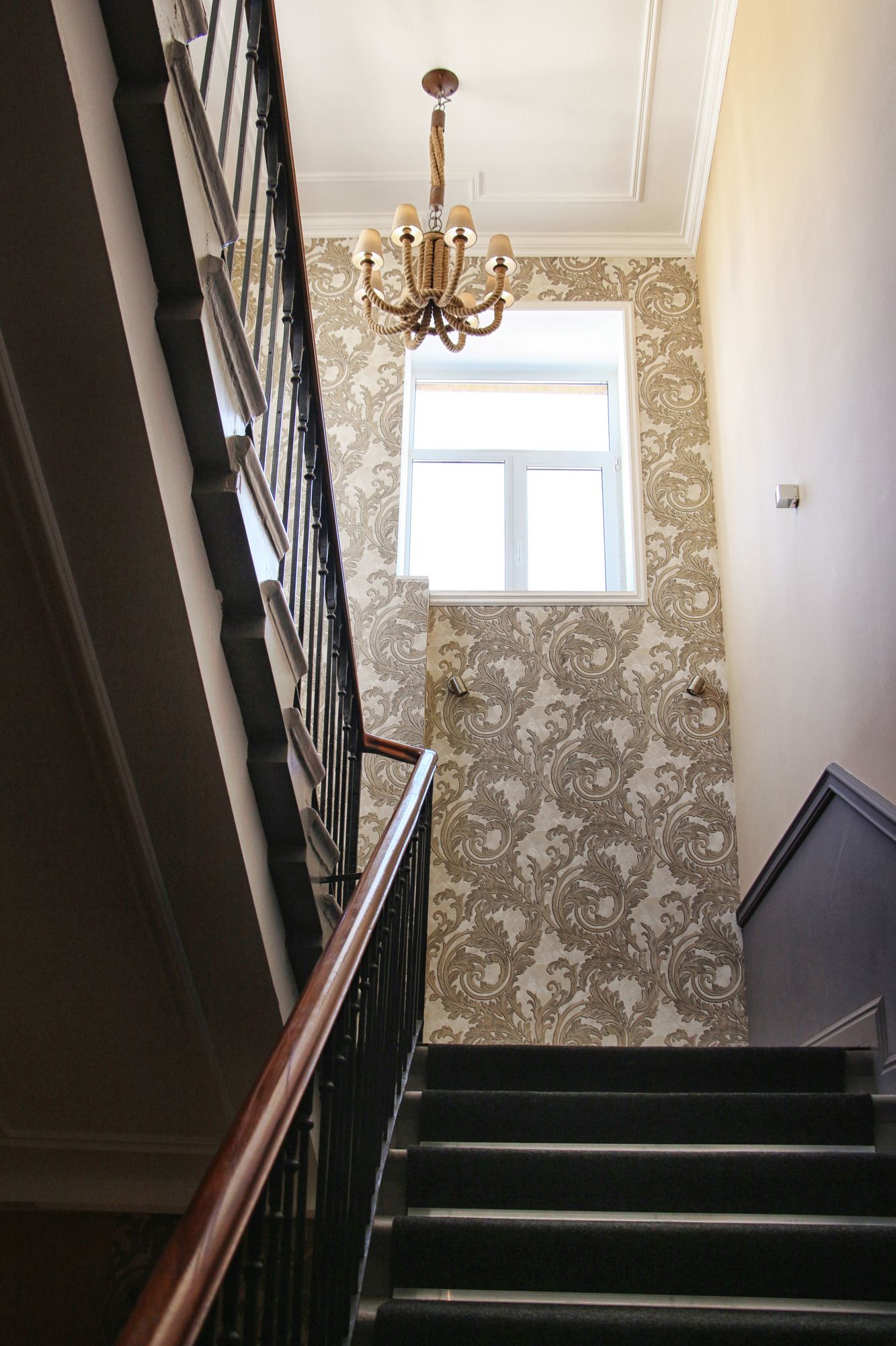 Kravt Hotel