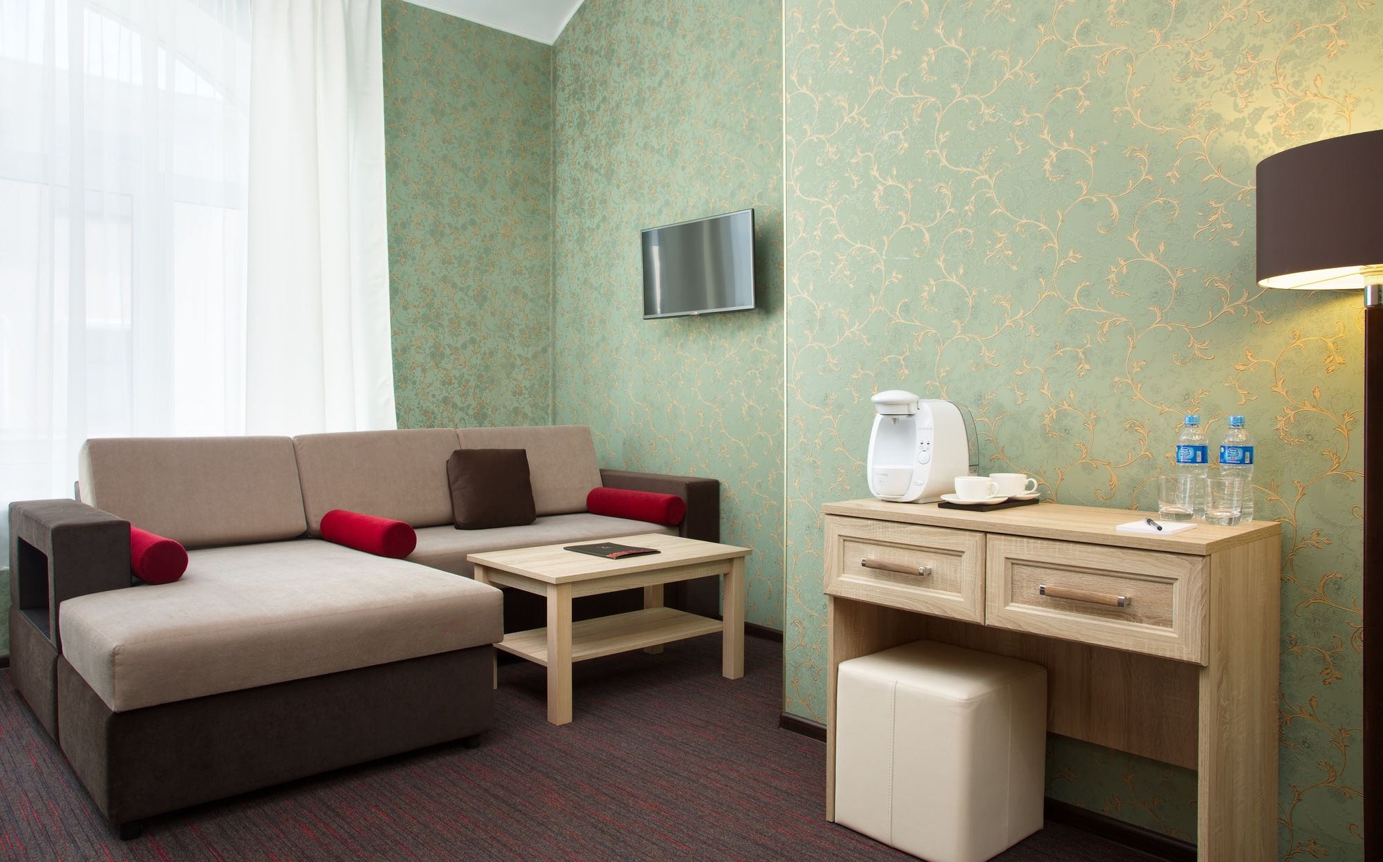 Kravt Hotel