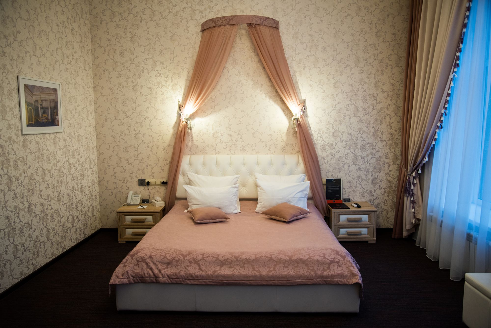 Kravt Hotel