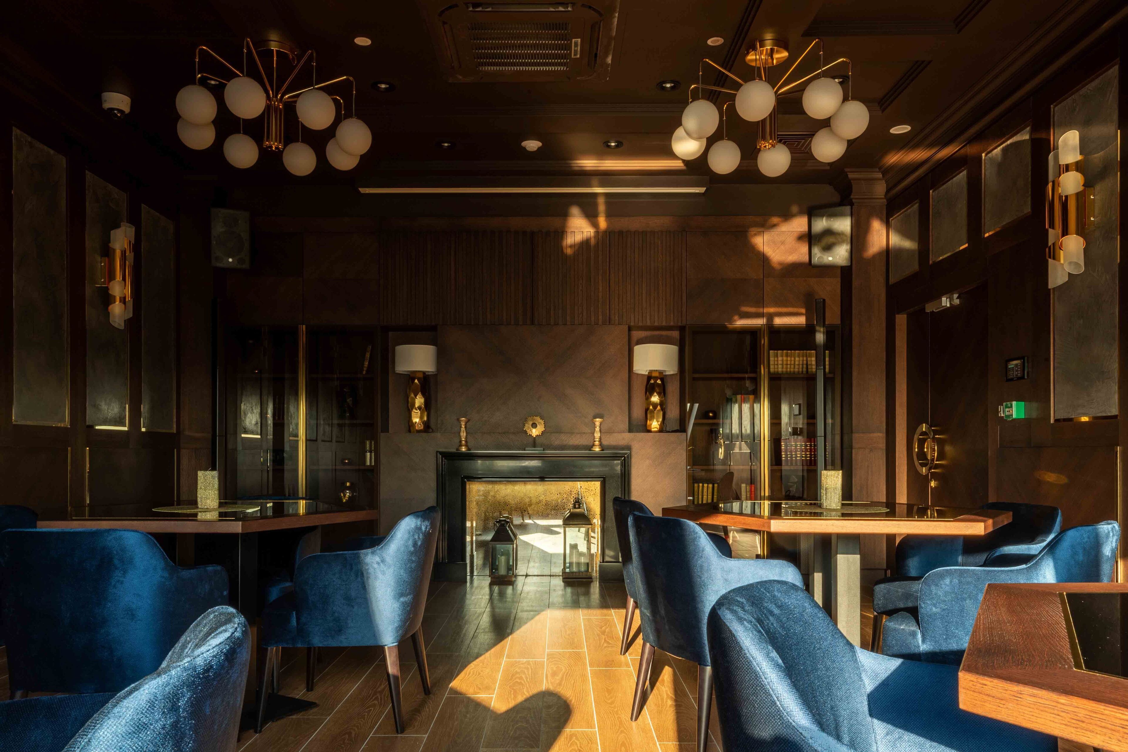 Kravt Nevsky Hotel and Spa