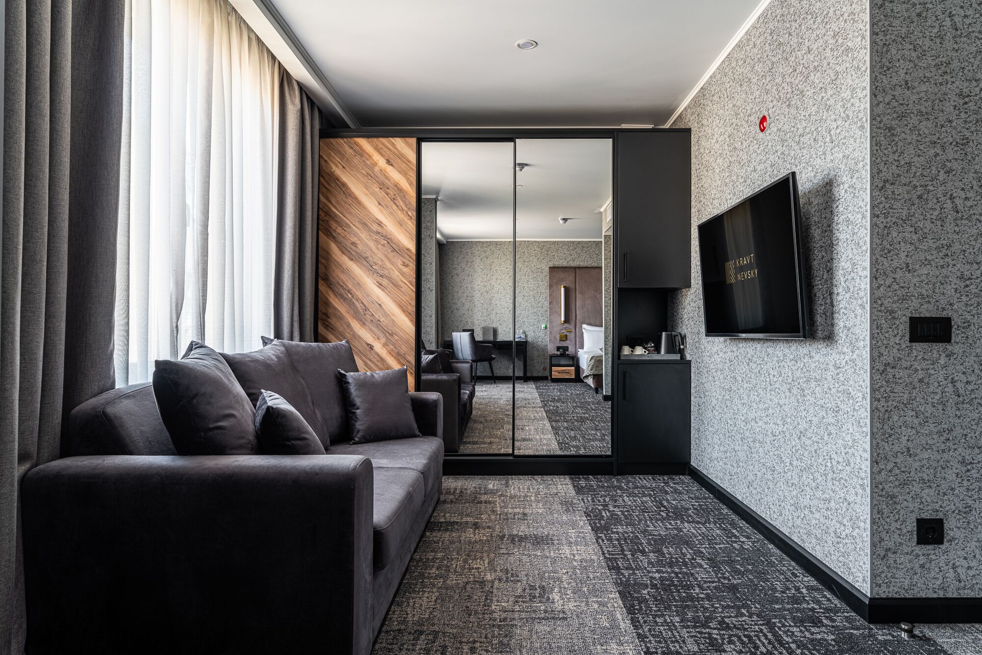 Kravt Nevsky Hotel and Spa