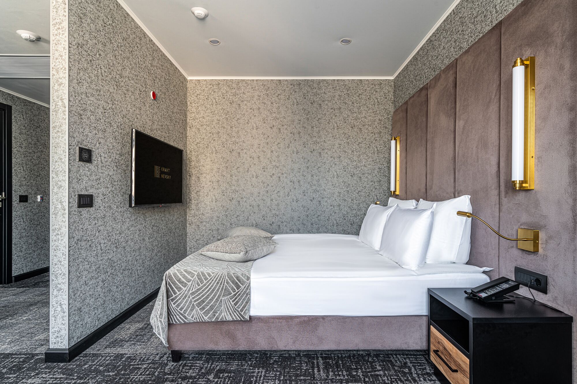 Kravt Nevsky Hotel and Spa