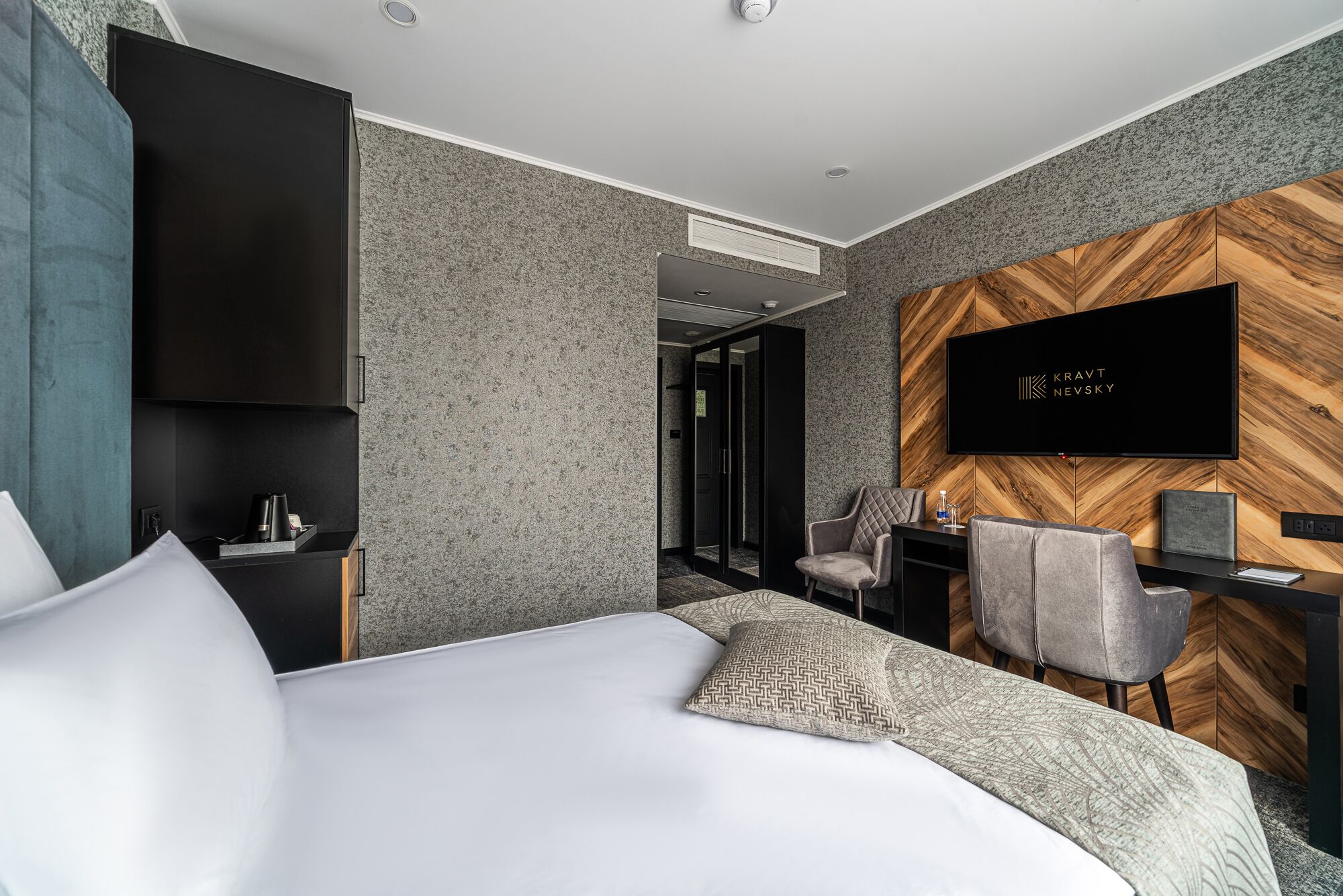 Kravt Nevsky Hotel and Spa