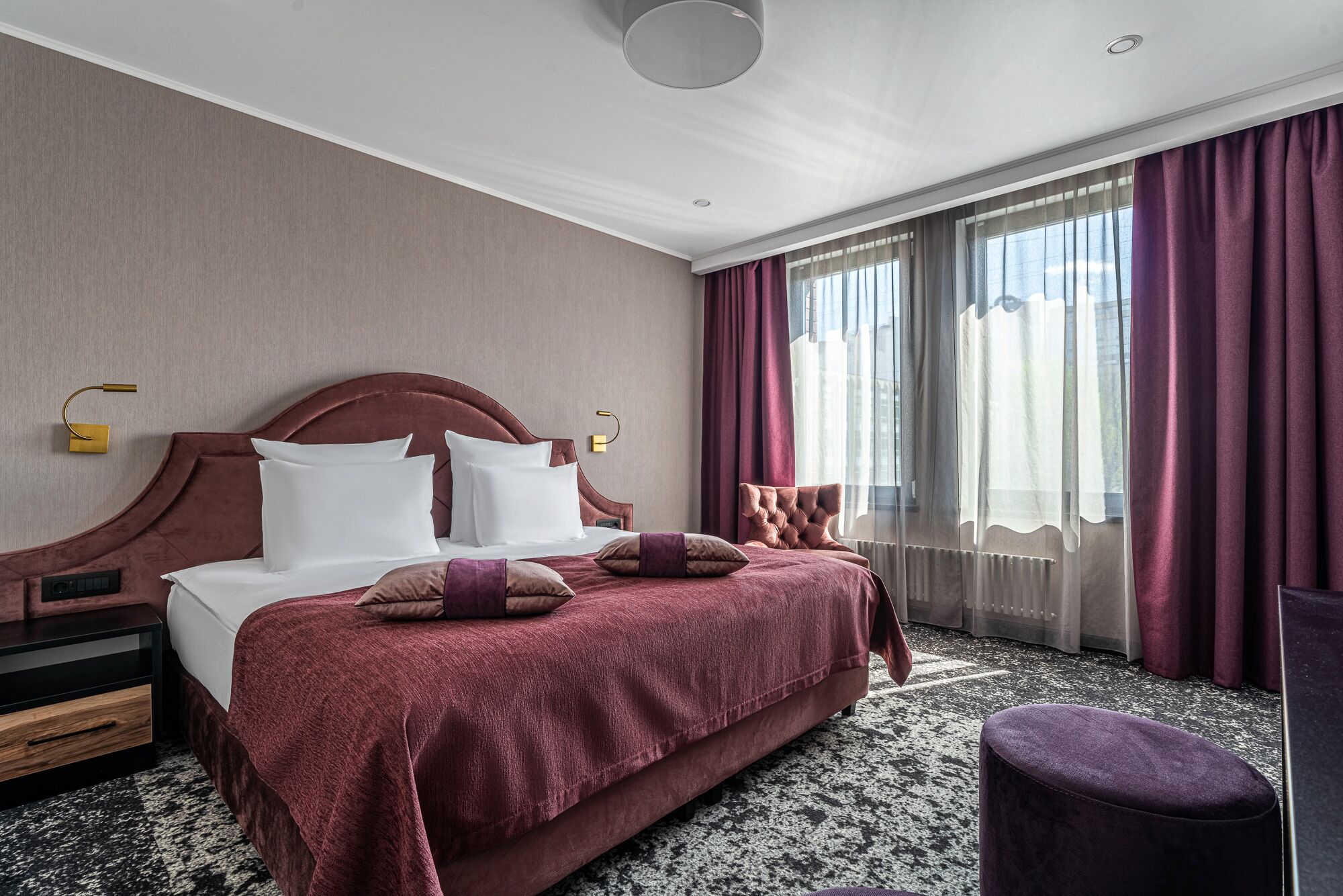 Kravt Nevsky Hotel and Spa