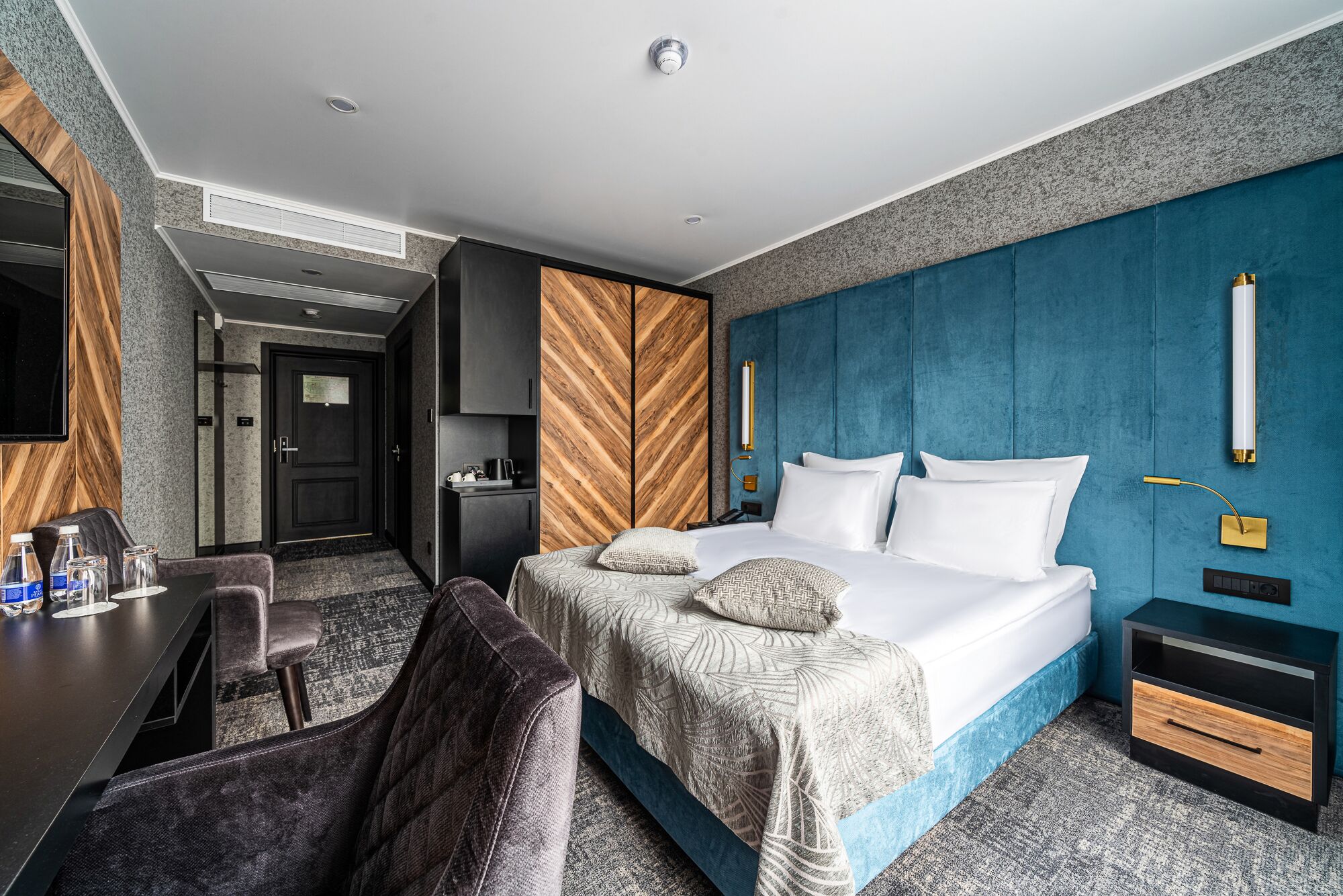 Kravt Nevsky Hotel and Spa