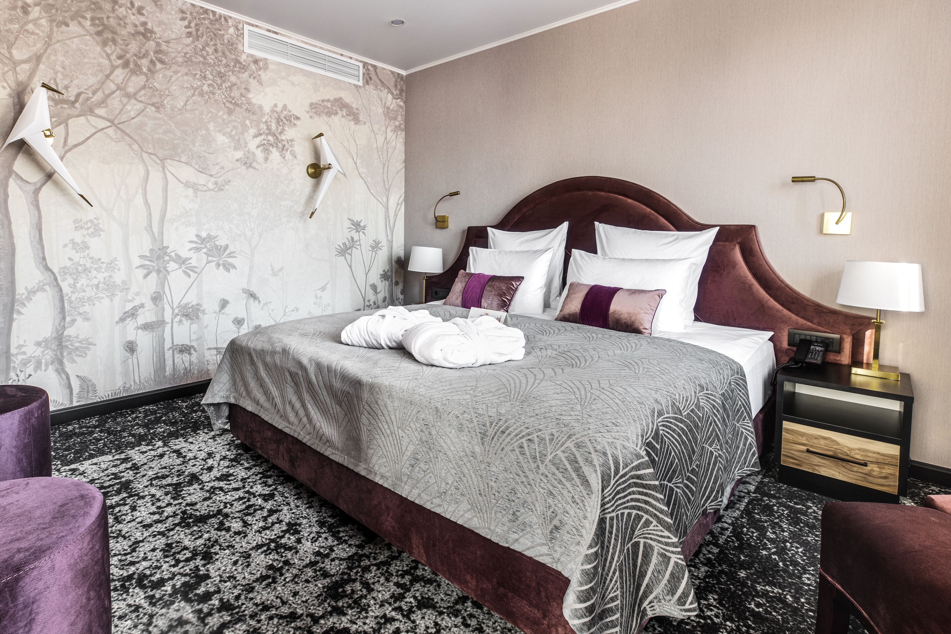 Kravt Nevsky Hotel and Spa