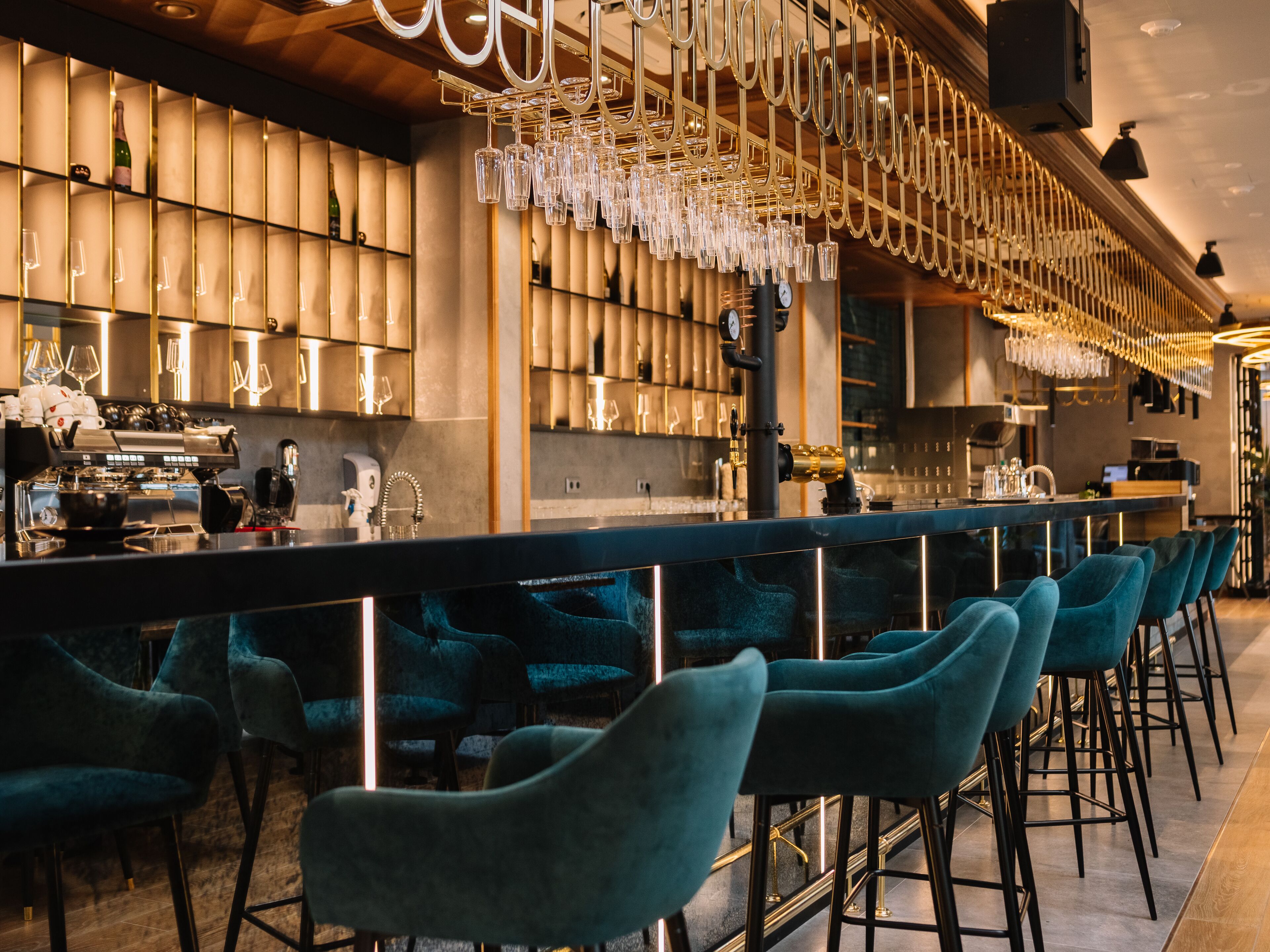 Kravt Nevsky Hotel and Spa
