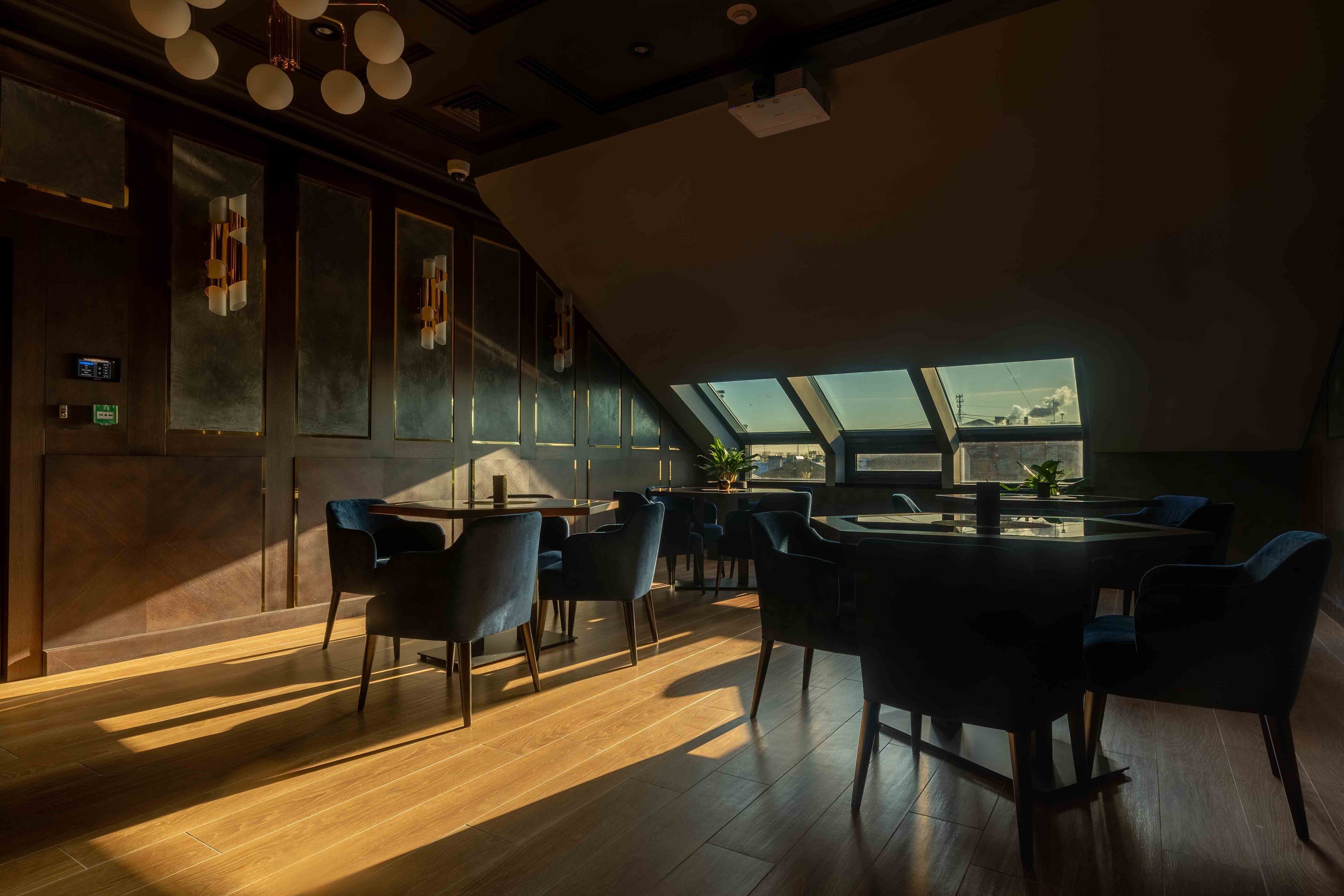 Kravt Nevsky Hotel and Spa