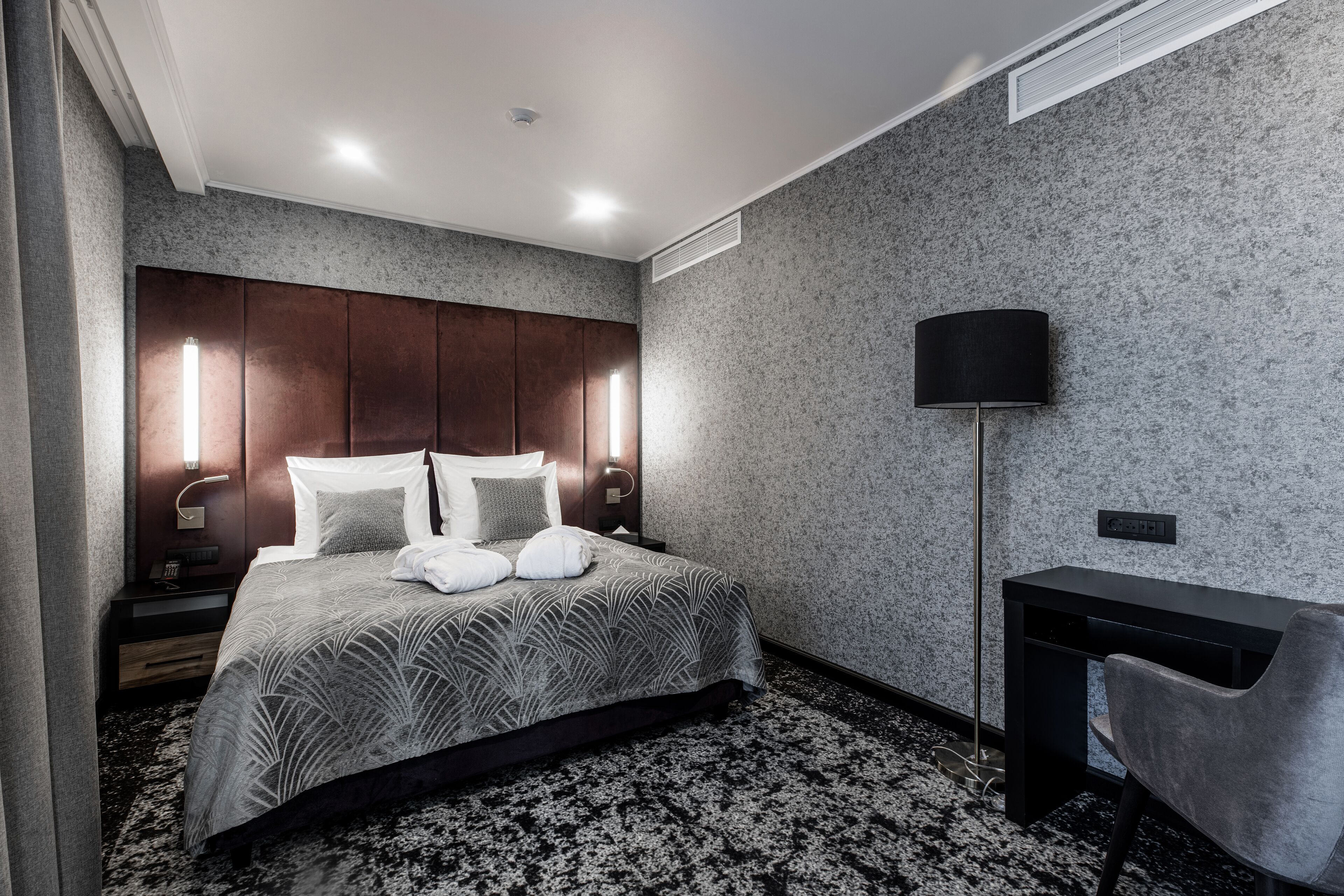 Kravt Nevsky Hotel and Spa