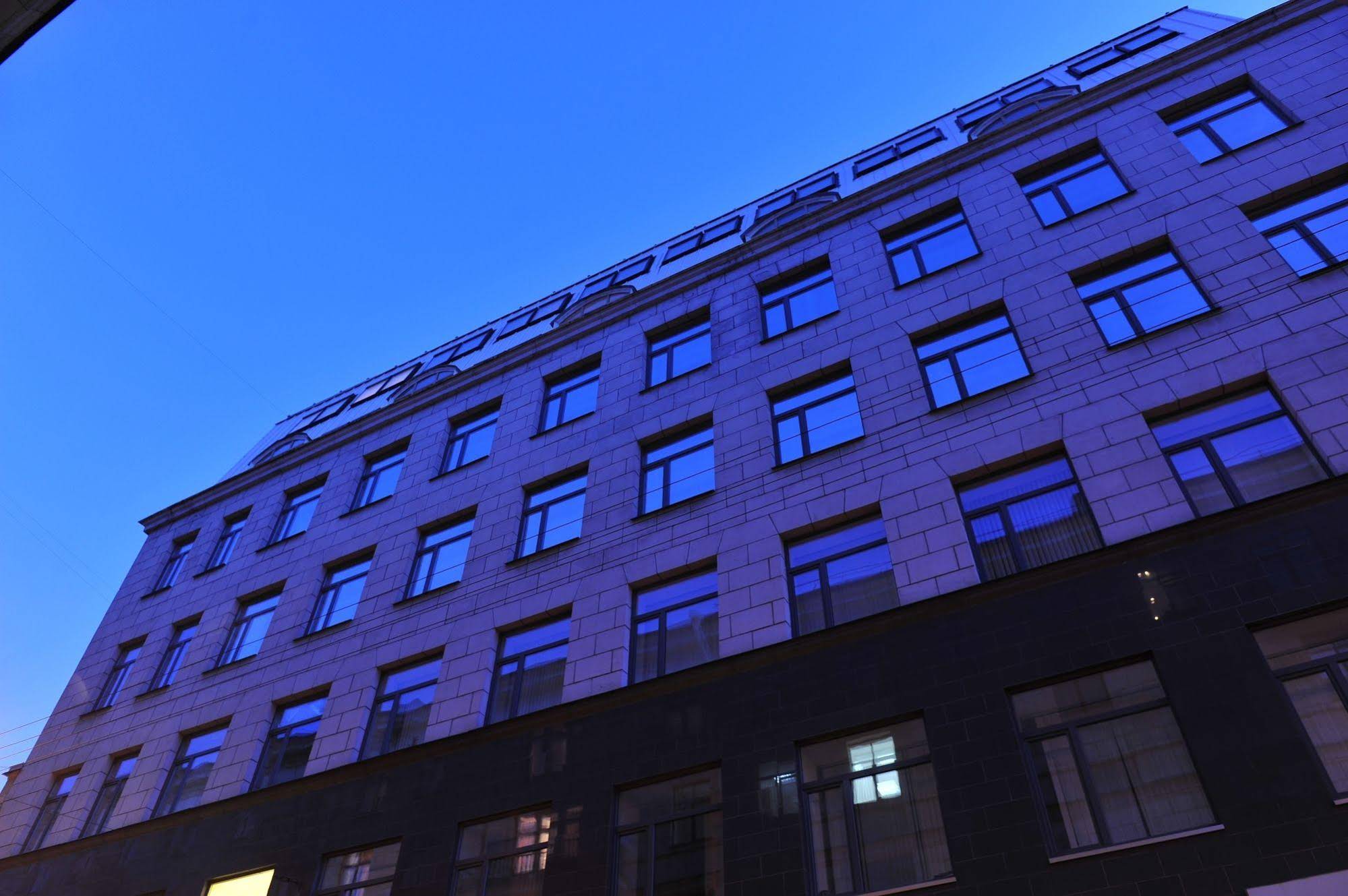 Kronverk Apart-Otel & Buisenes Center