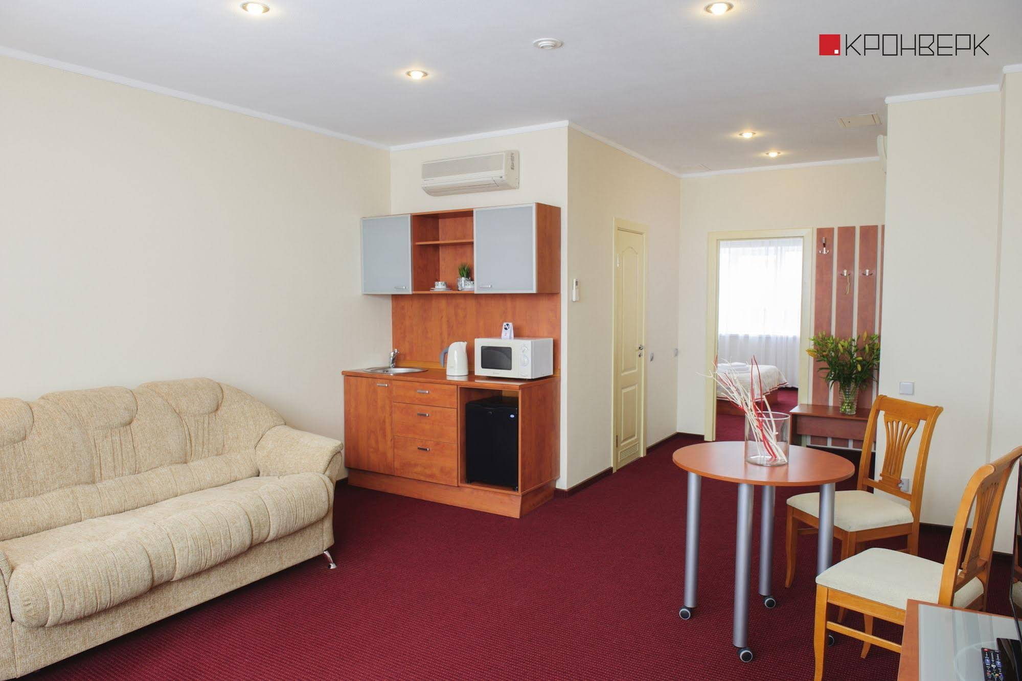 Kronverk Apart-Otel & Buisenes Center