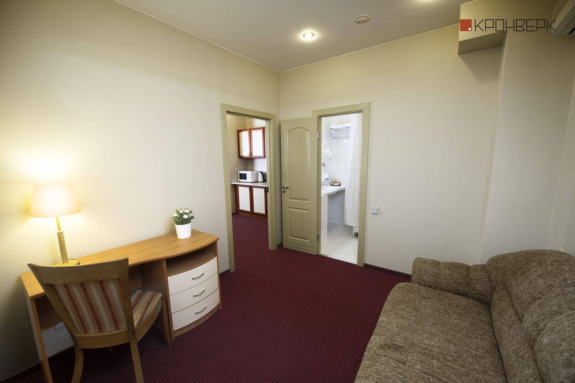 Kronverk Apart-Otel & Buisenes Center