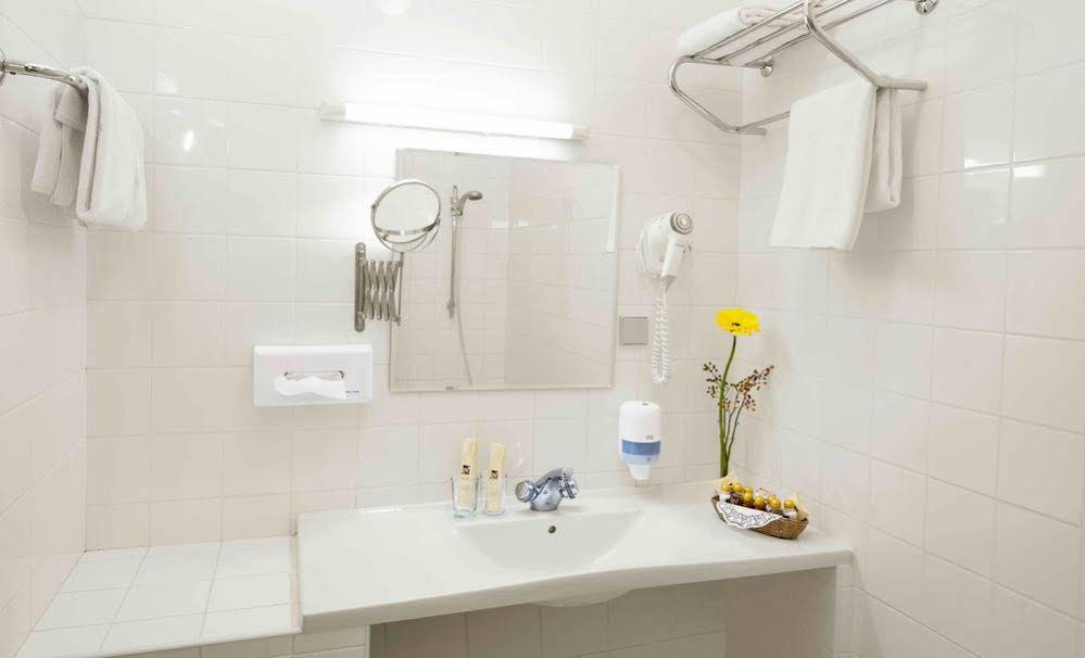 Kronverk Apart-Otel & Buisenes Center