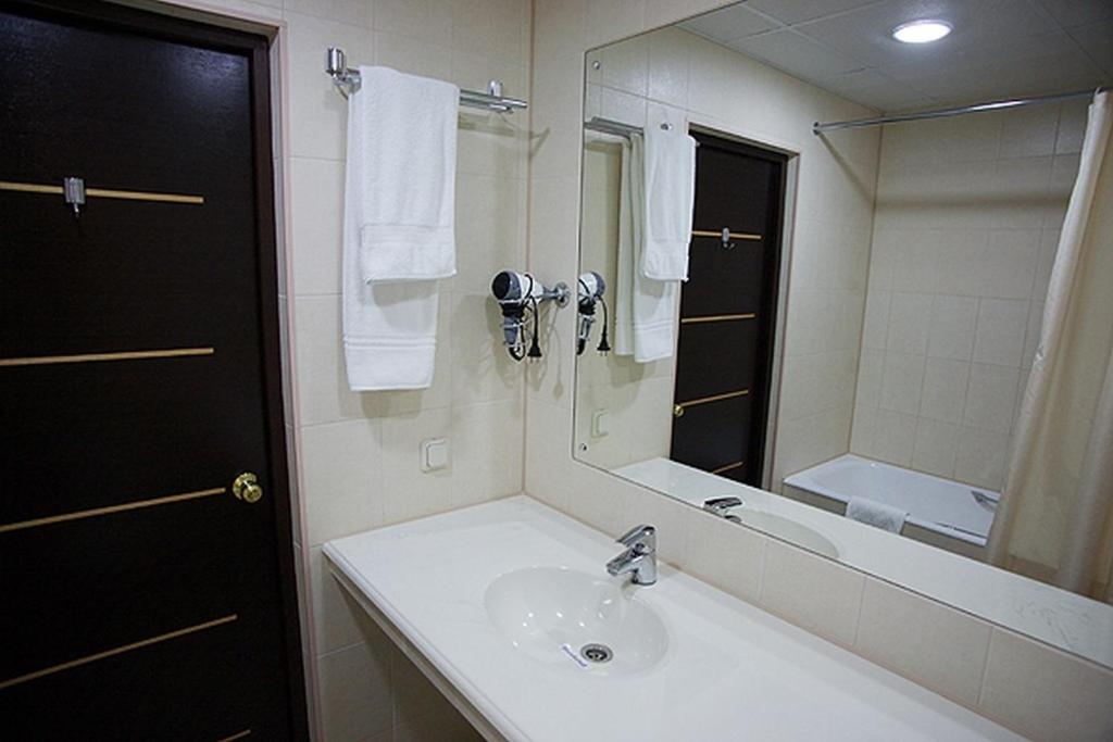 Ladoga Hotel