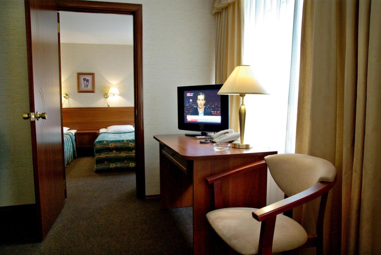 Ladoga Hotel