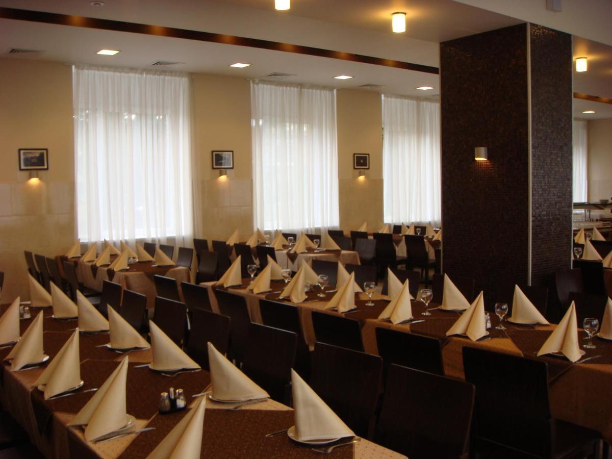 Ladoga Hotel