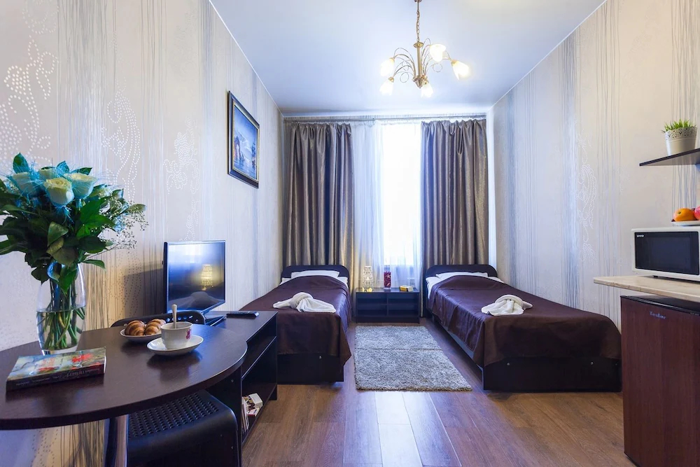LeoHotels On Rizhskiy