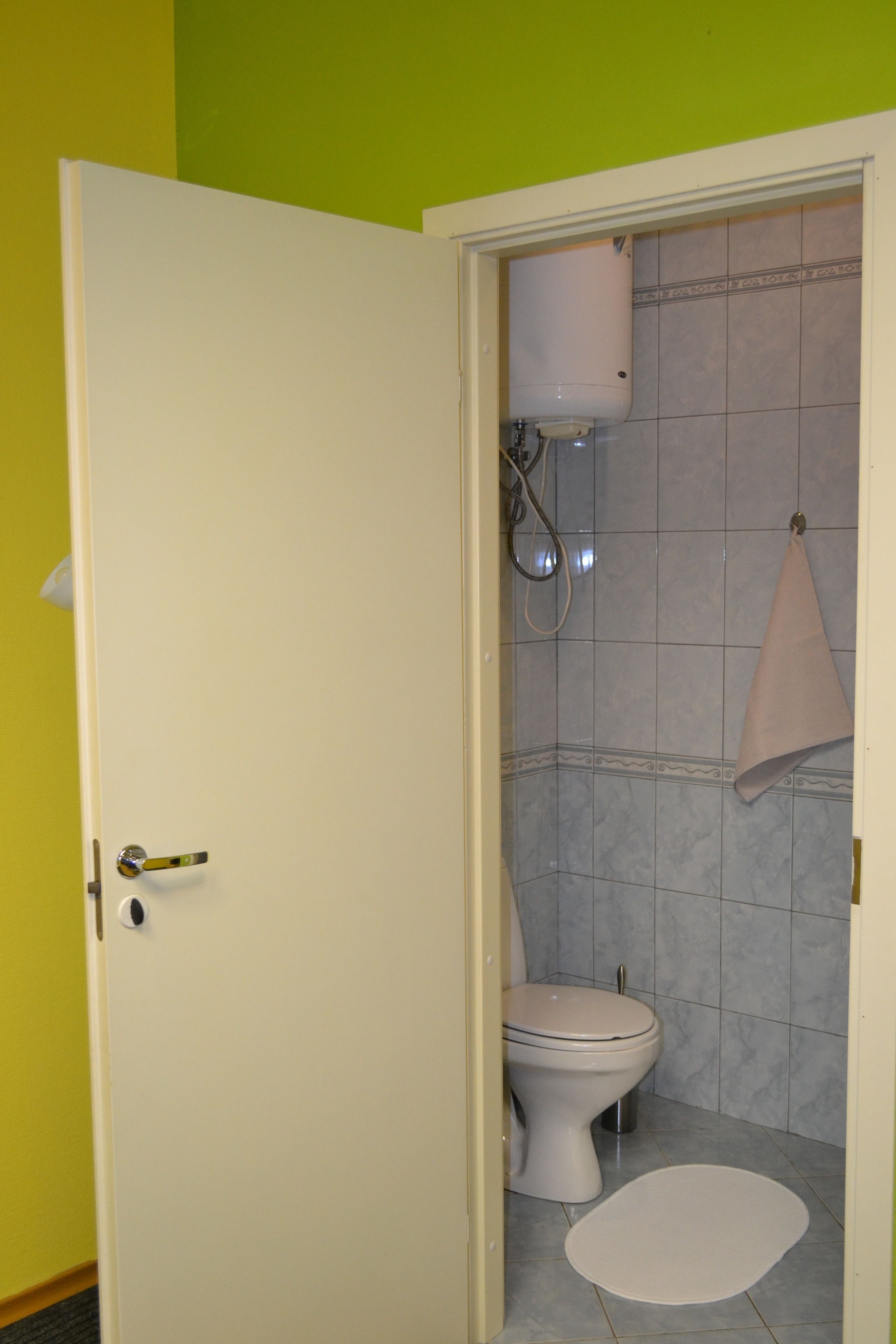 Likehome Hostel