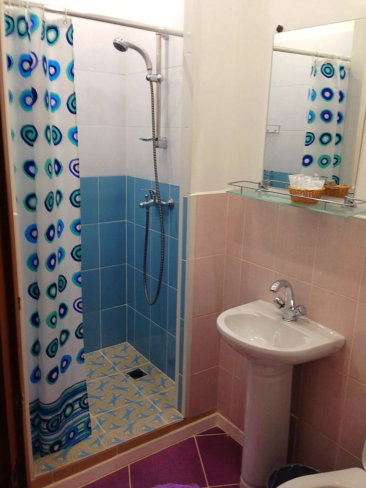 Lira Mini Hotel