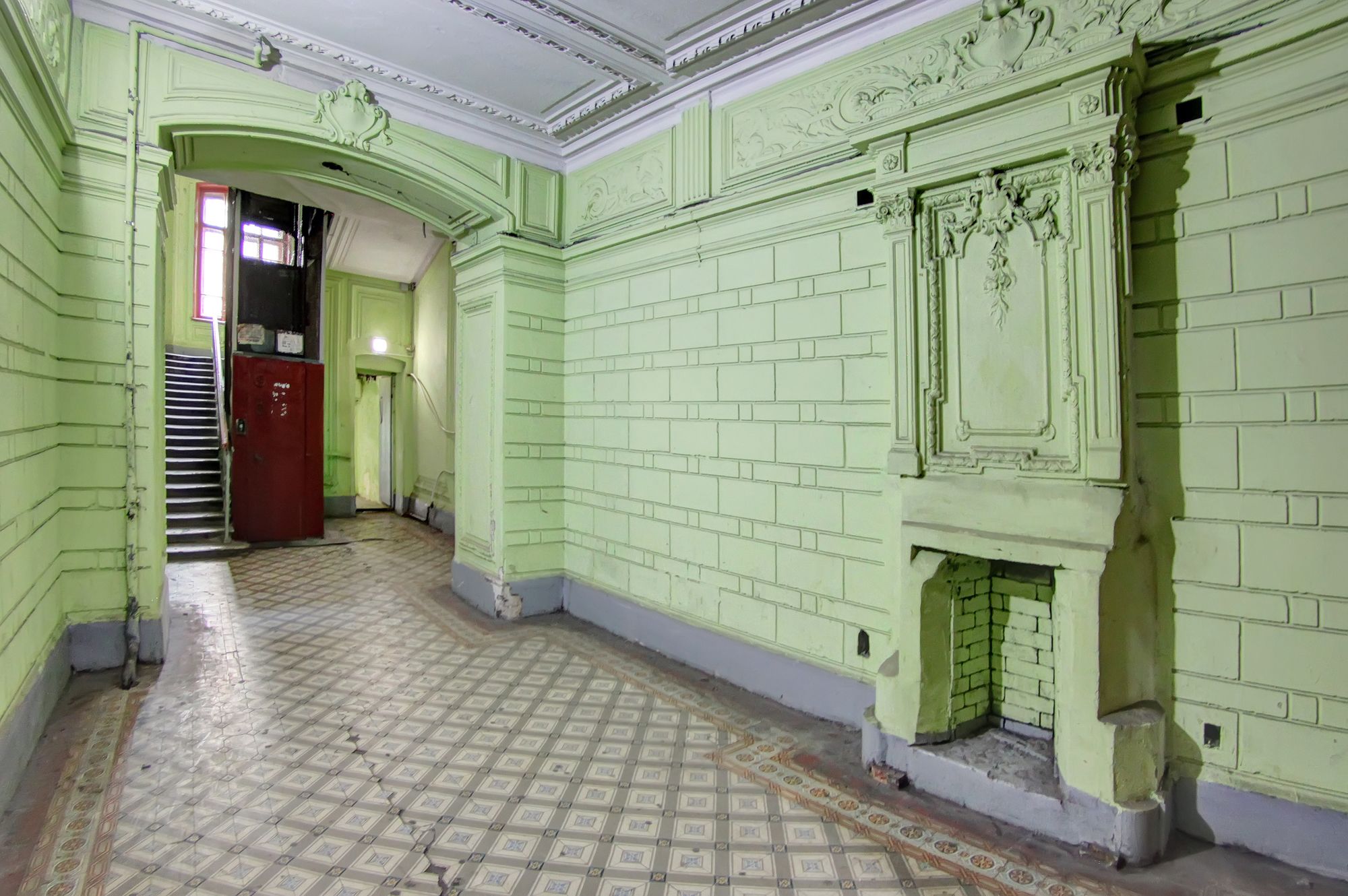 Liteyny Hotel