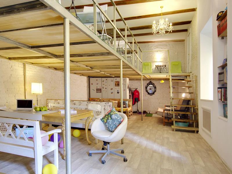 Luna Hostel