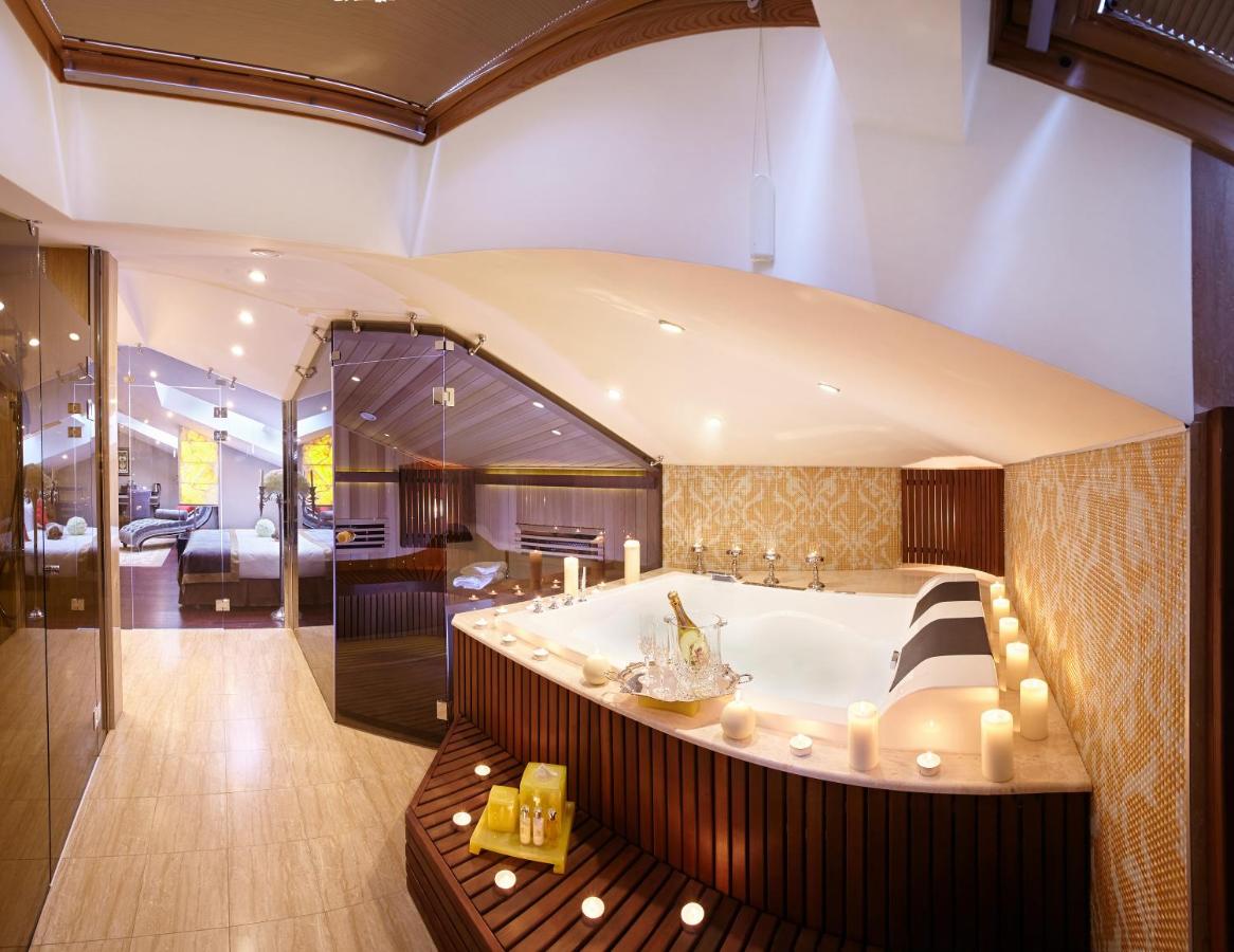 Majestic Boutique Hotel Deluxe