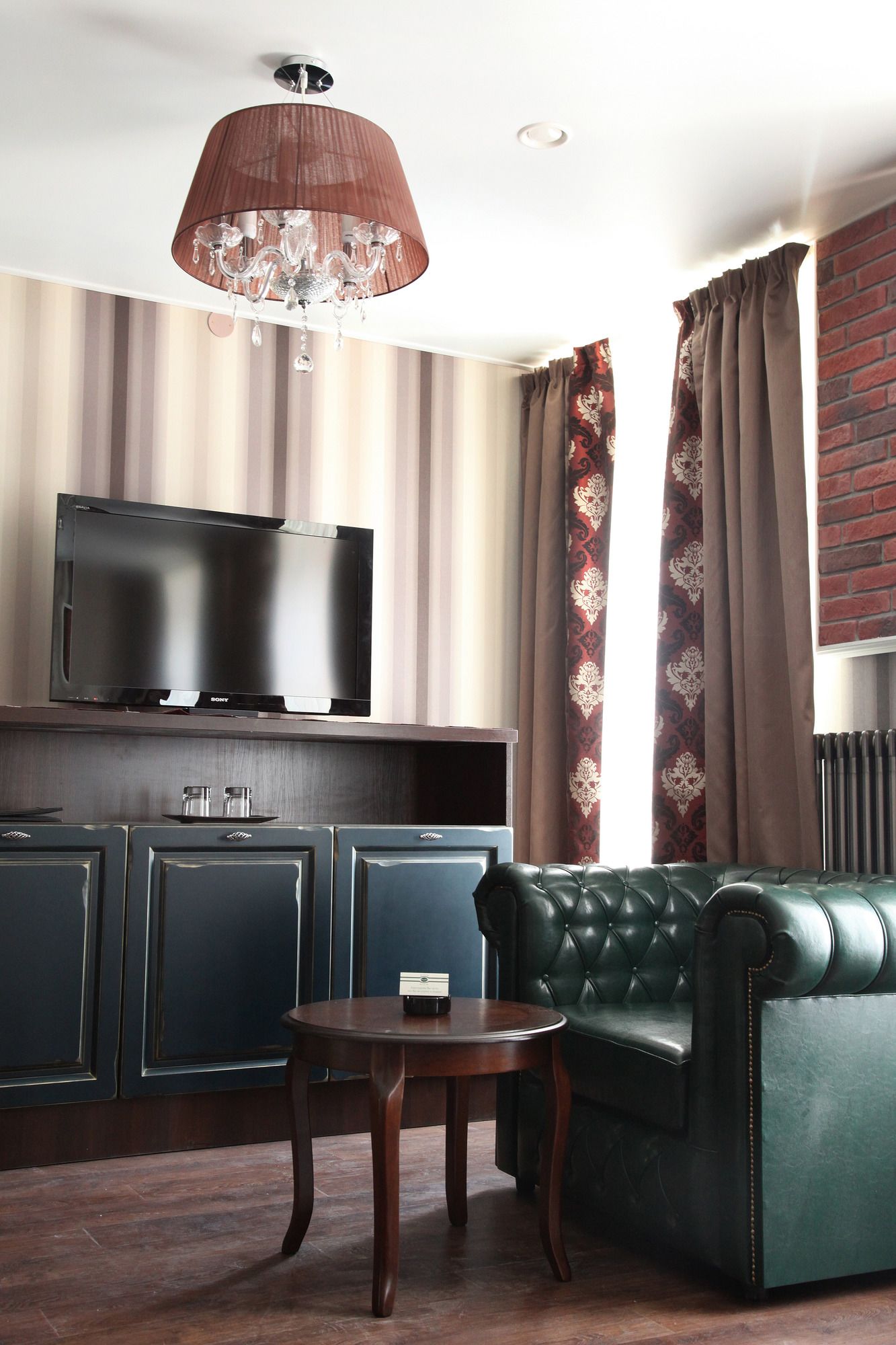 Martin Hotel