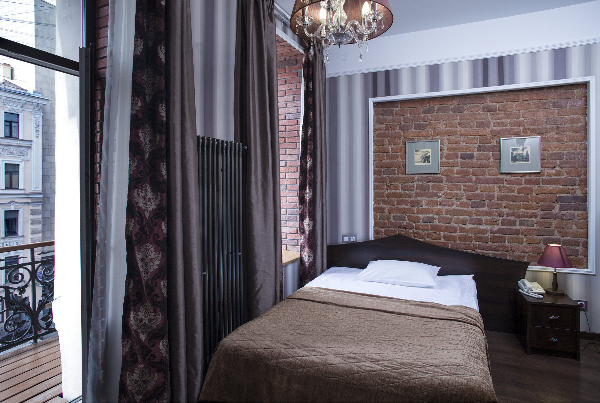 Martin Hotel