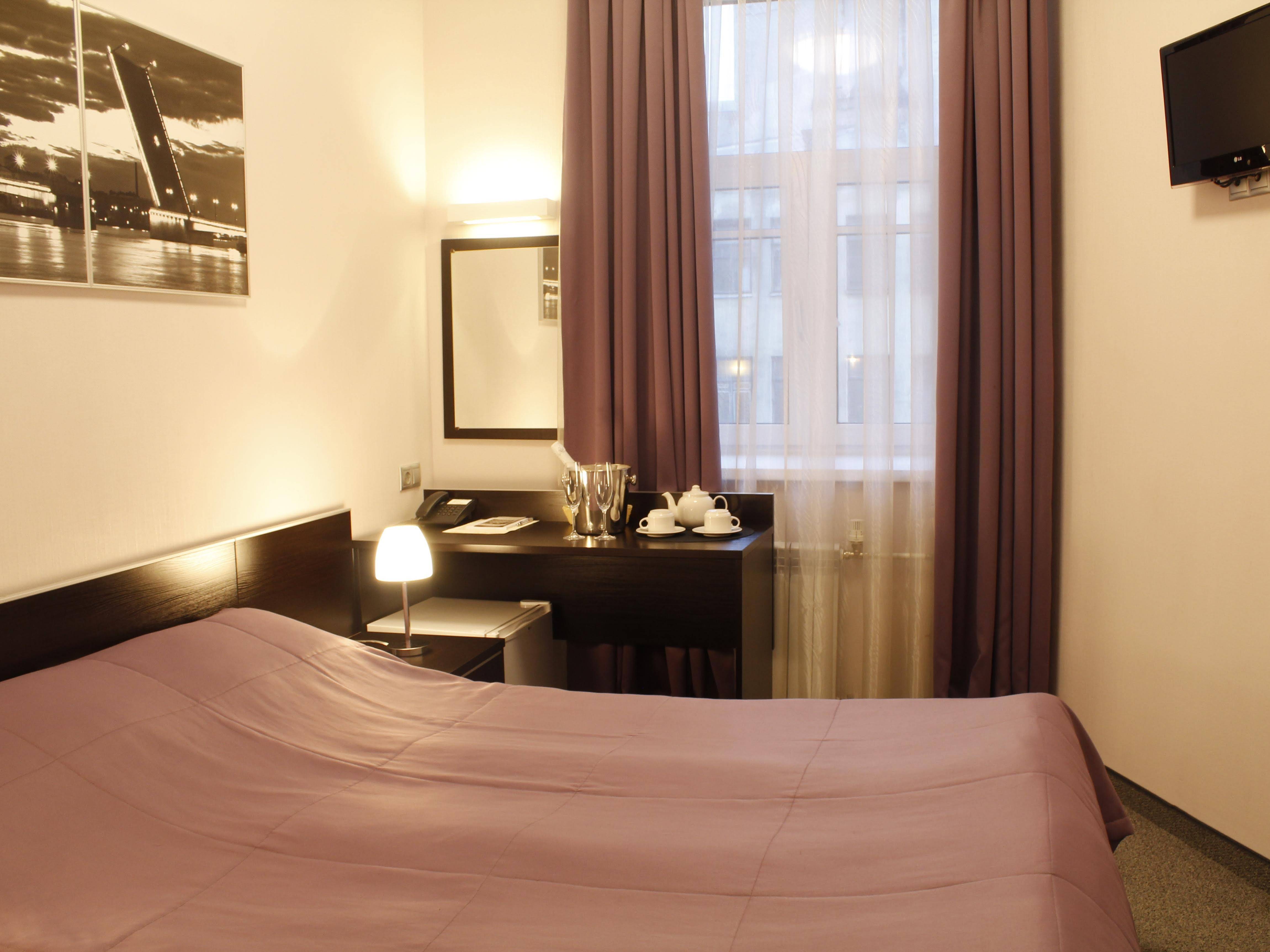 Mary Hotel