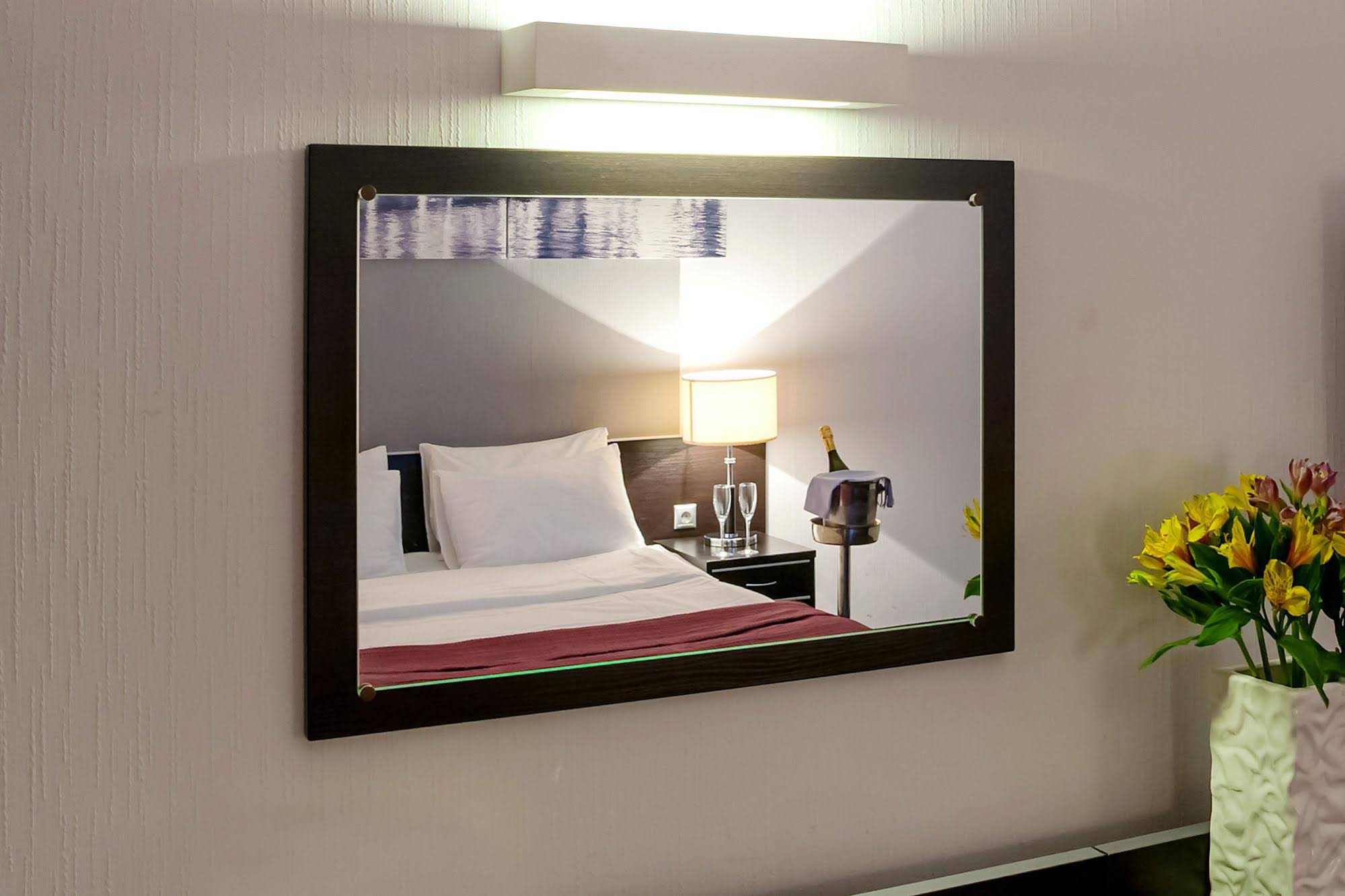 Mary Hotel