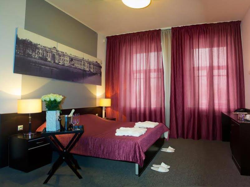 Mary Hotel