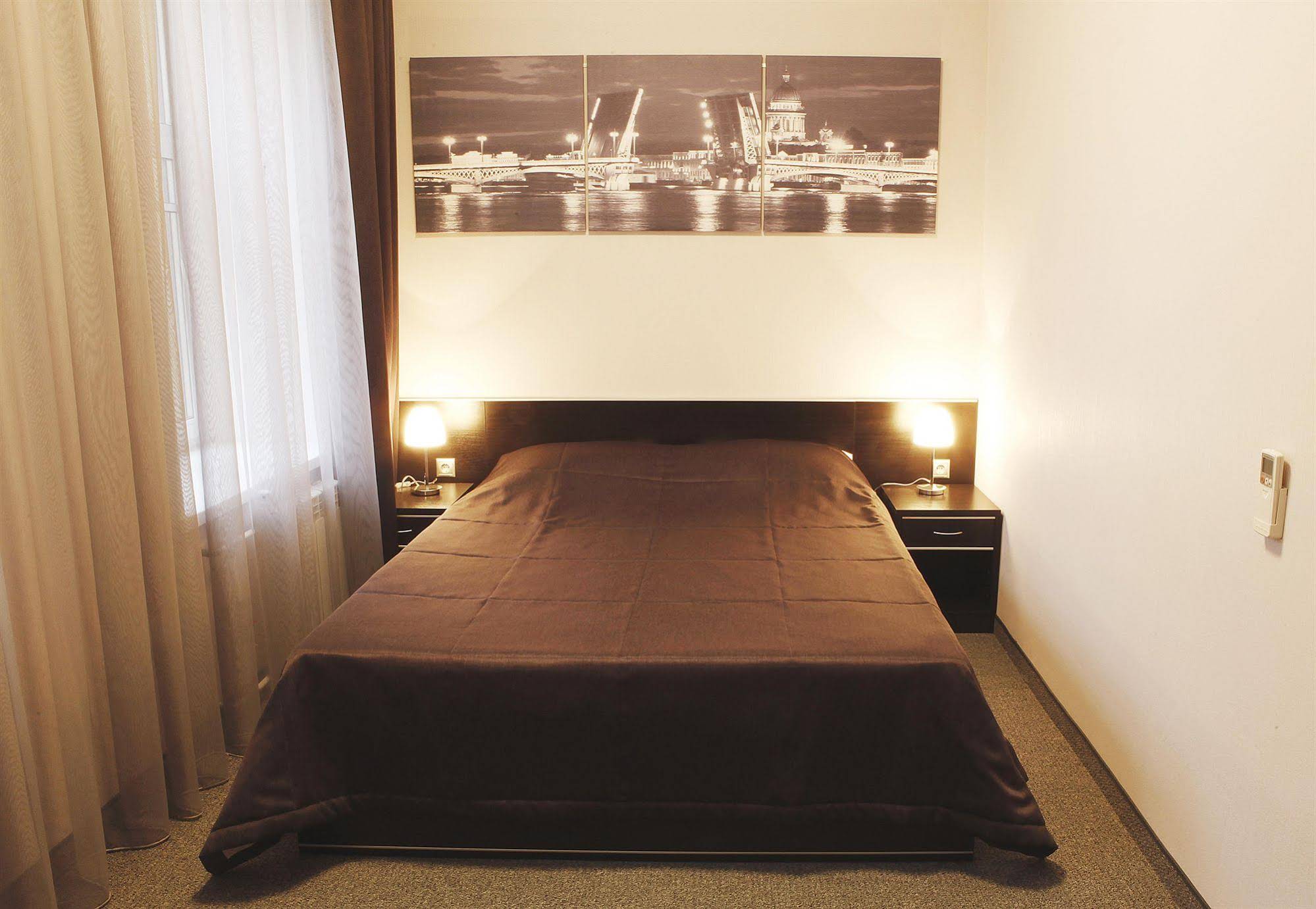 Mary Hotel