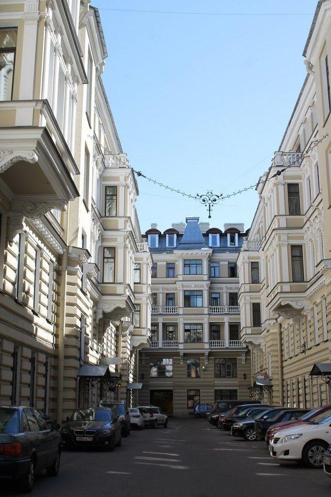 Meeting Place At Pestelya Hostel