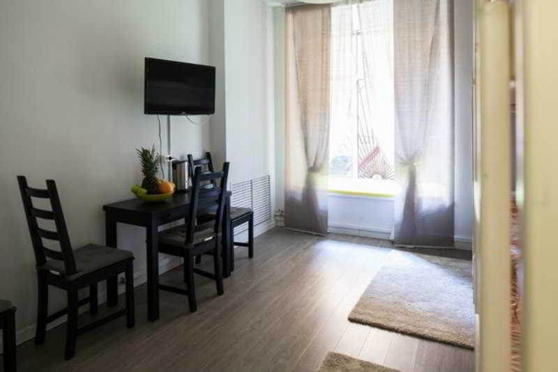 Meeting Place At Pestelya Hostel