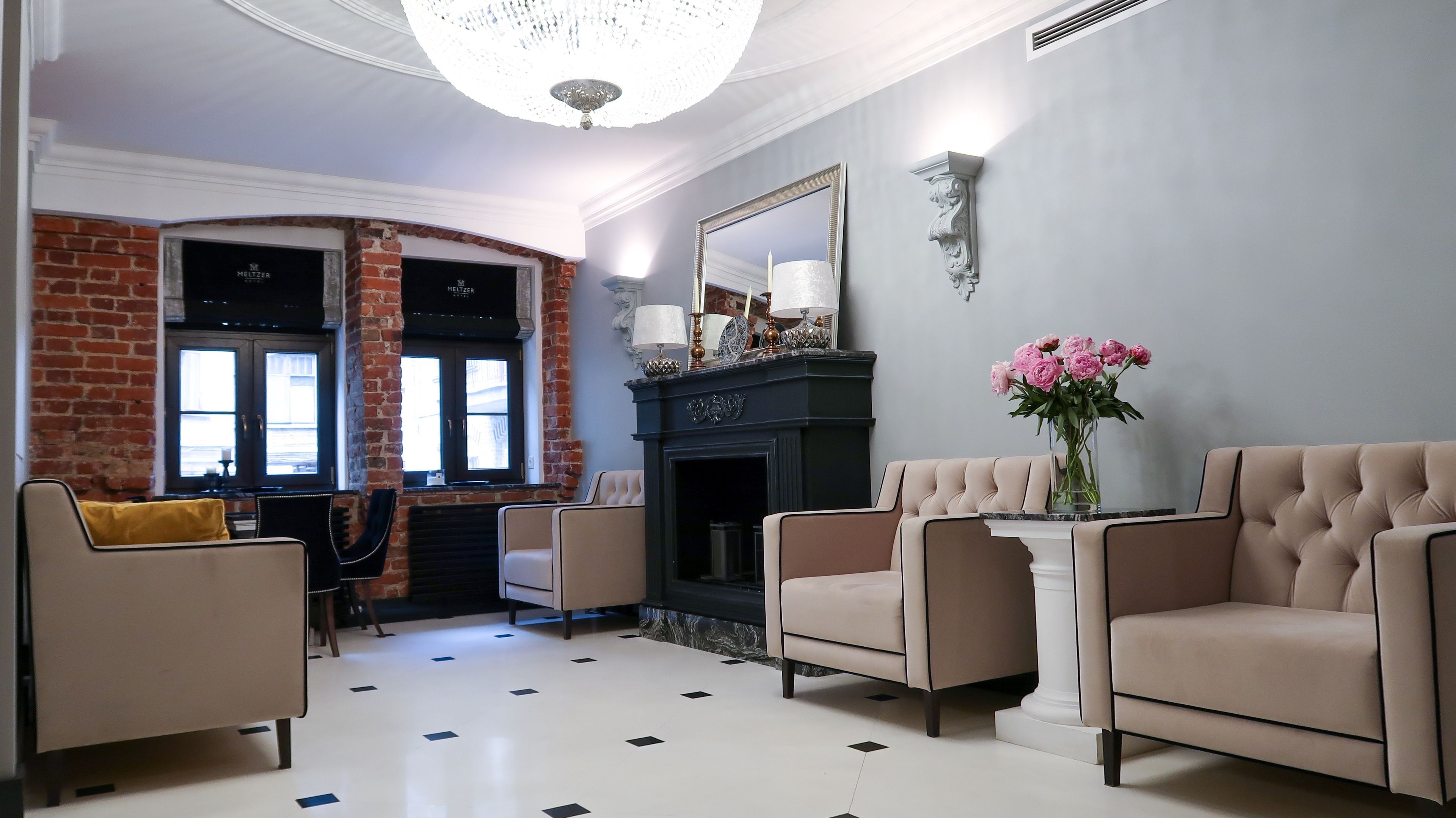 Meltzer Hotel