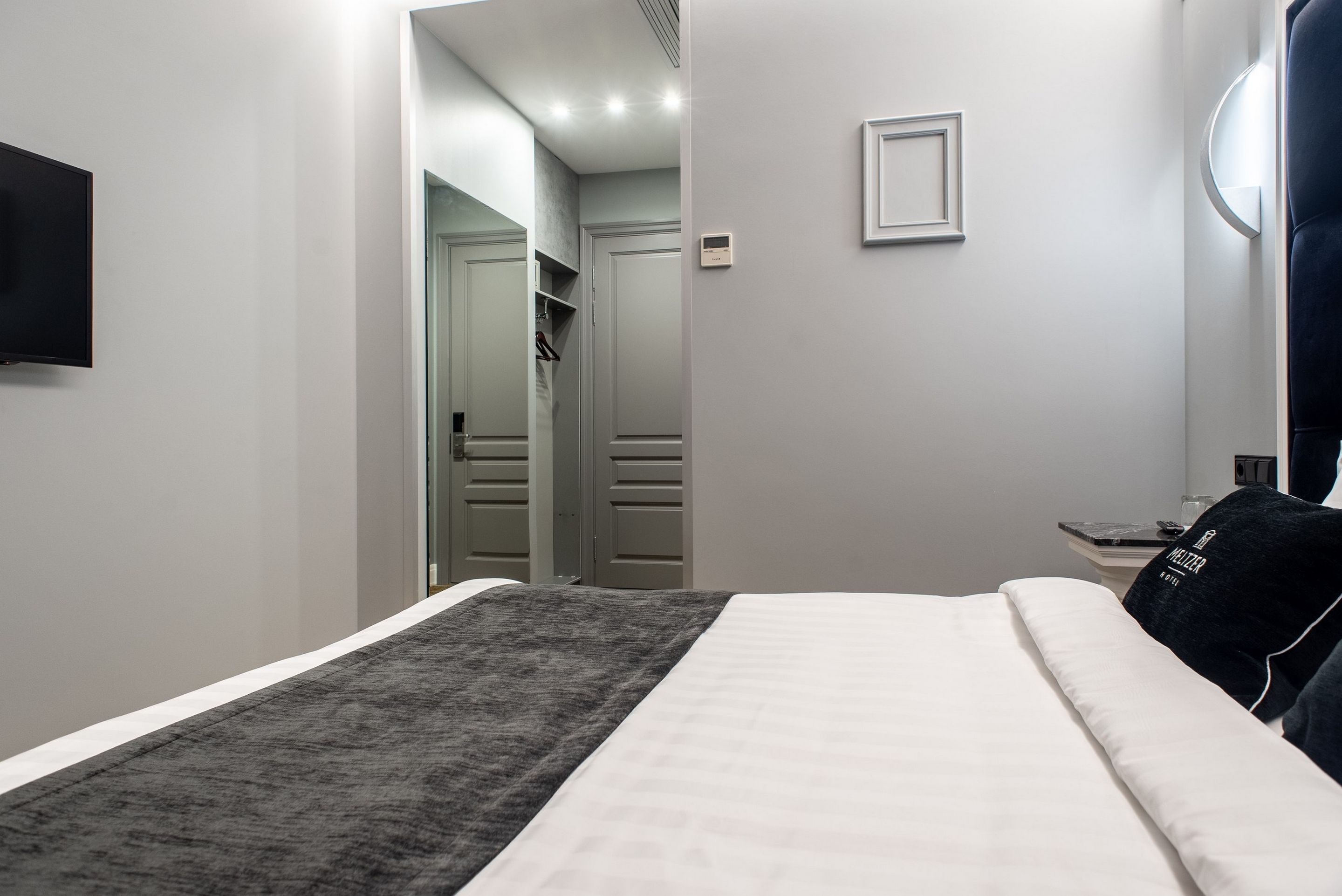 Meltzer Hotel