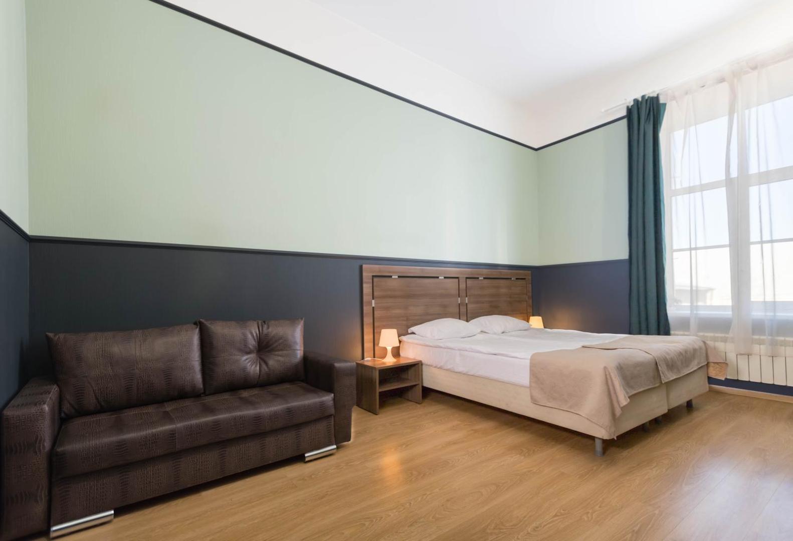 Meridian Hotel