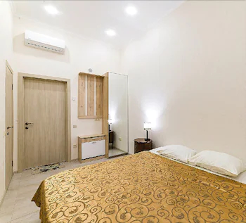 Mini-Hotel Bolshoy 19