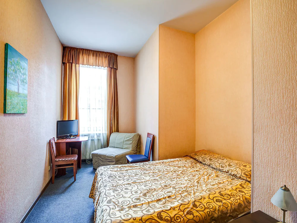 Mini-Hotel Bolshoy 19