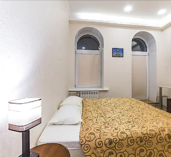 Mini-Hotel Bolshoy 19