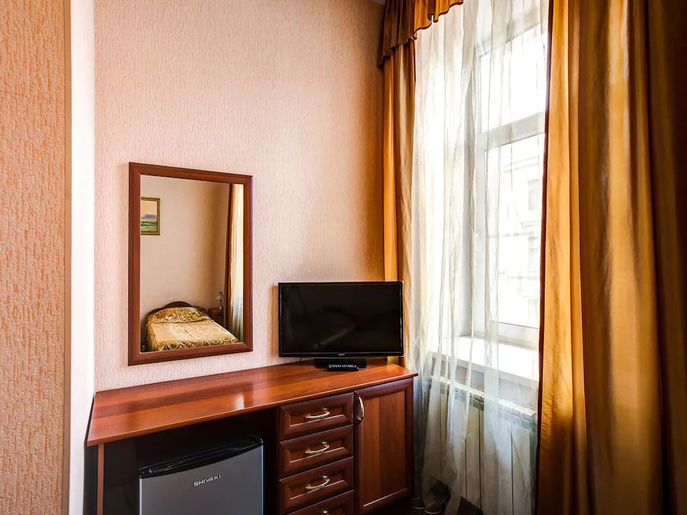 Mini-Hotel Bolshoy 19
