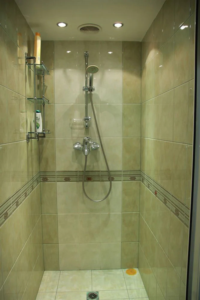 Mini-Hotel Bolshoy 19