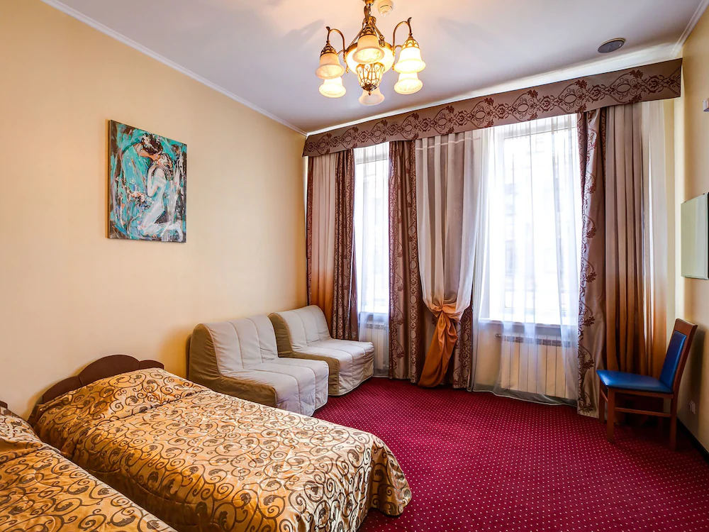 Mini-Hotel Bolshoy 19