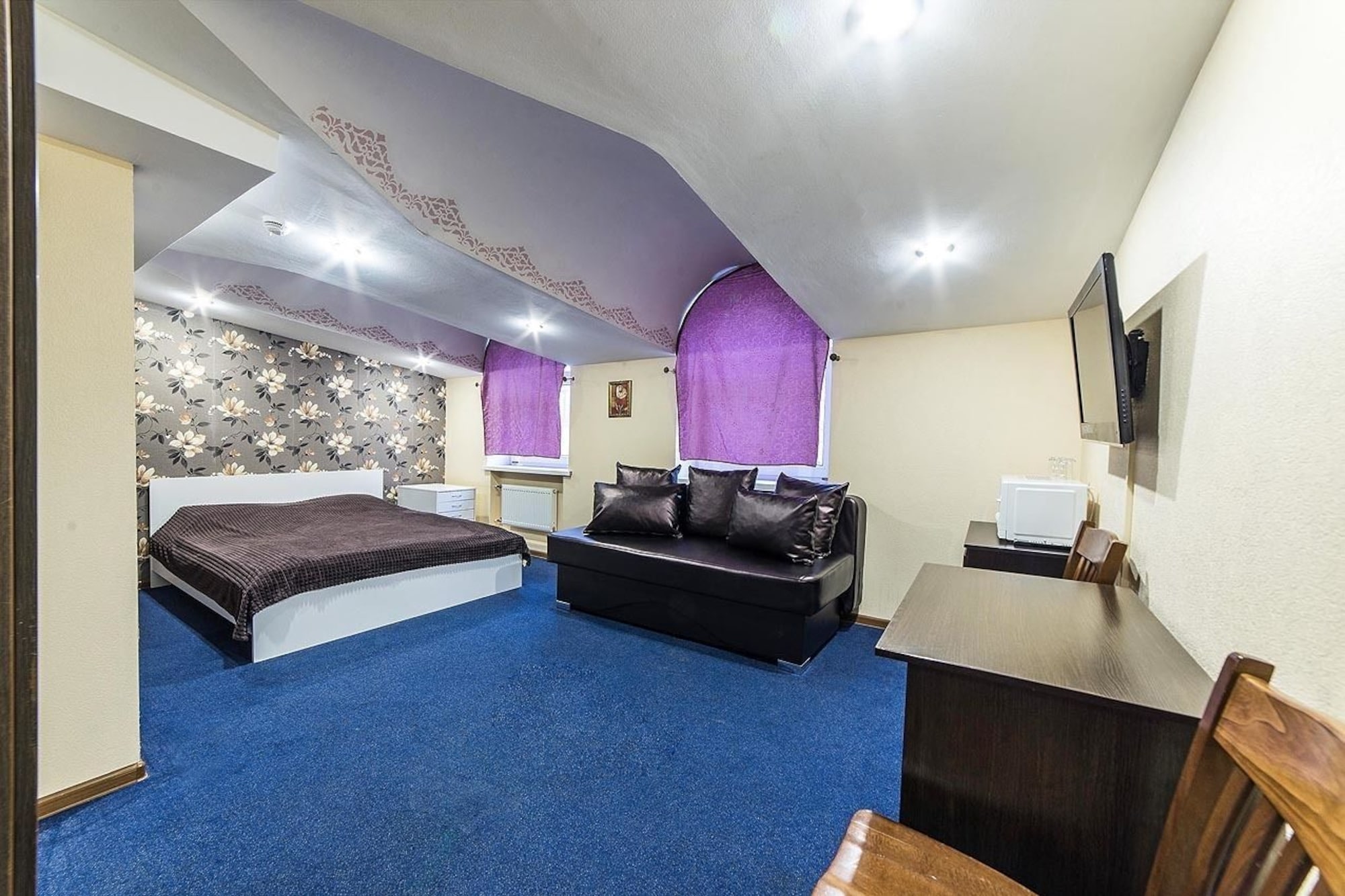 Mini Hotel SH Adagio