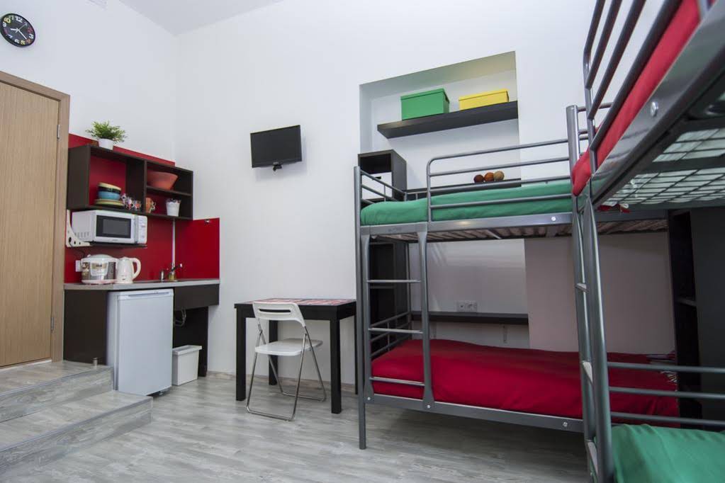 Mini-Mani Na Nevskom