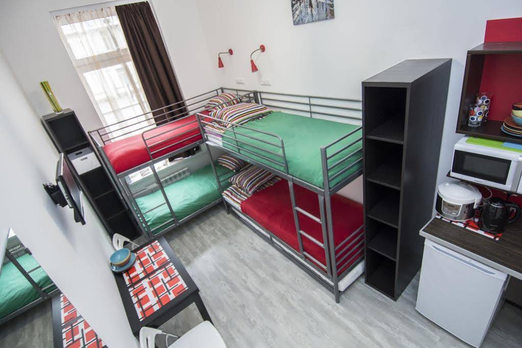 Mini-Mani Na Nevskom