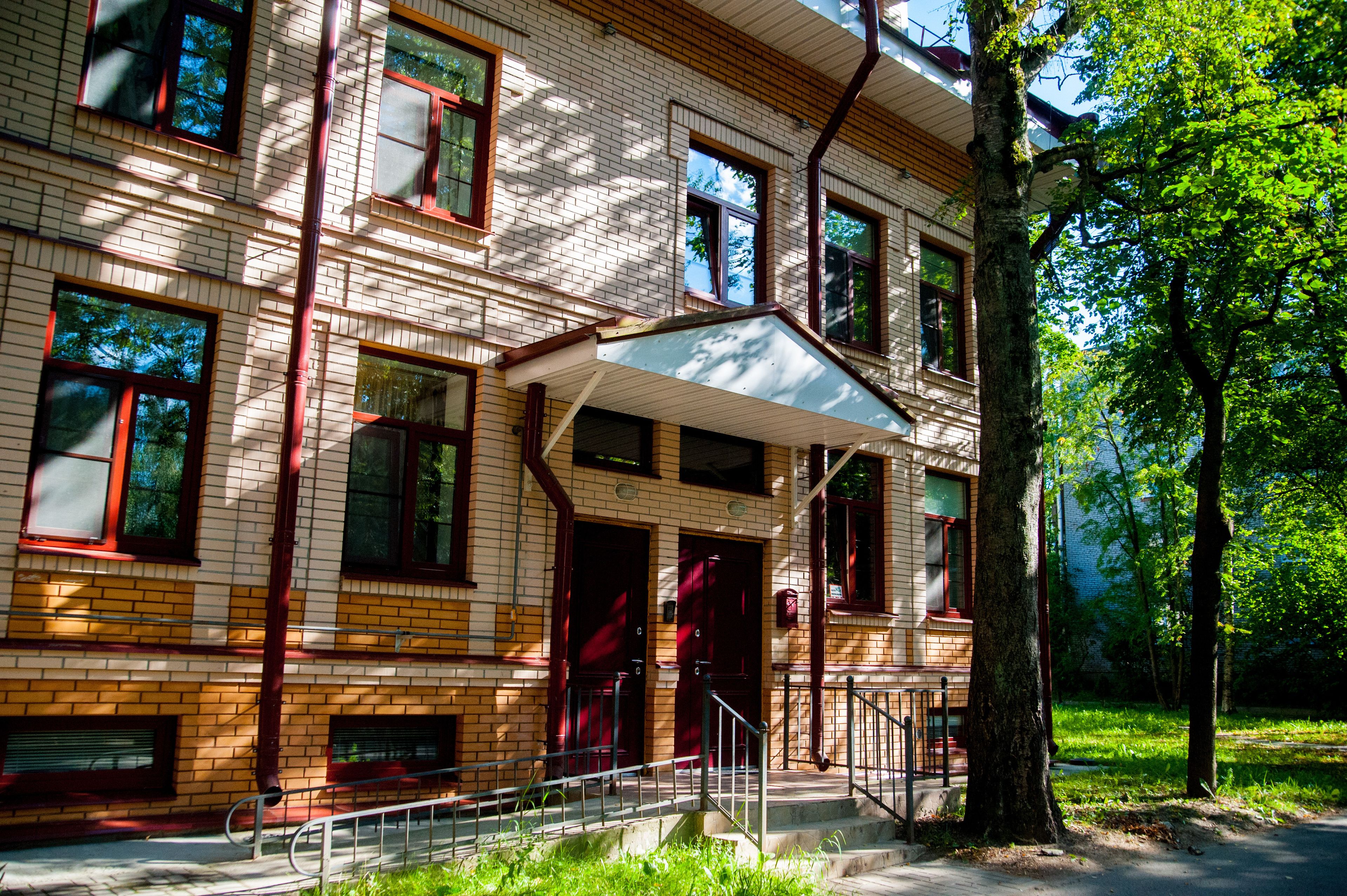 Modern History Apartments