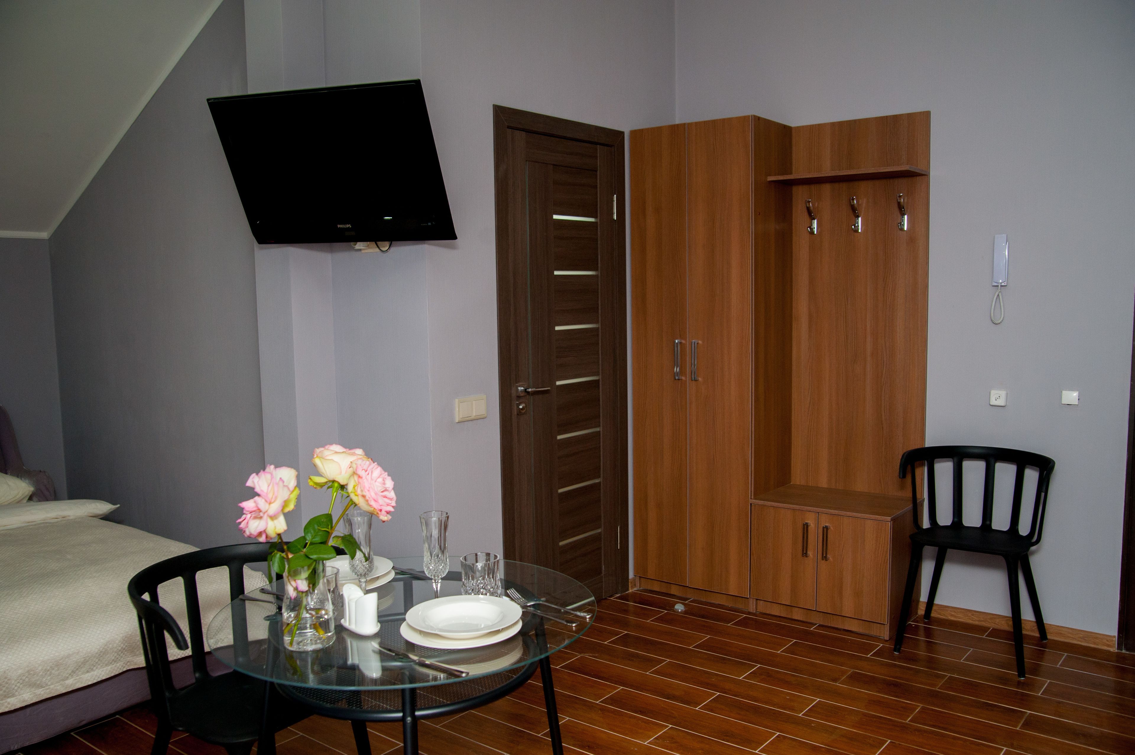 Modern History Apartments